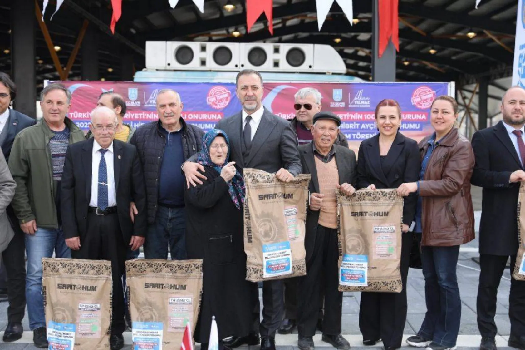 Milli Ayçiçek tohumu seferberliği devam ediyor