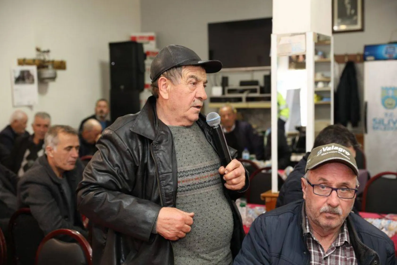 Çiftçilerin yüzü milli Ayçiçek tohumuyla gülüyor