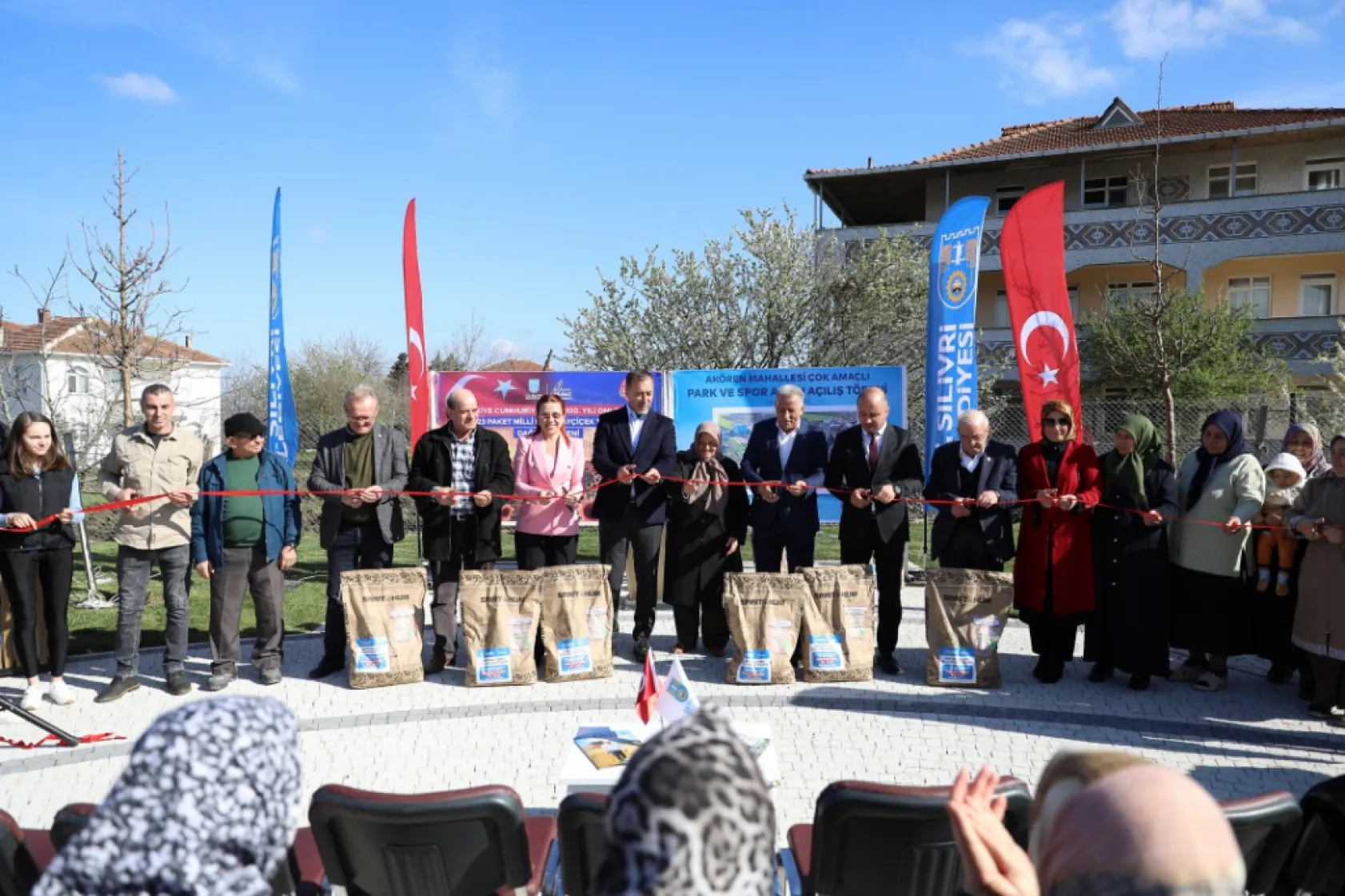 Başkan Yılmaz Akören'e verdiği bir sözü daha tuttu