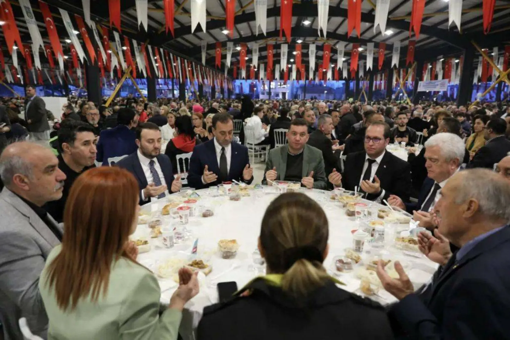 Selimpaşa çevre dostu kapalı pazar yerine kavuştu