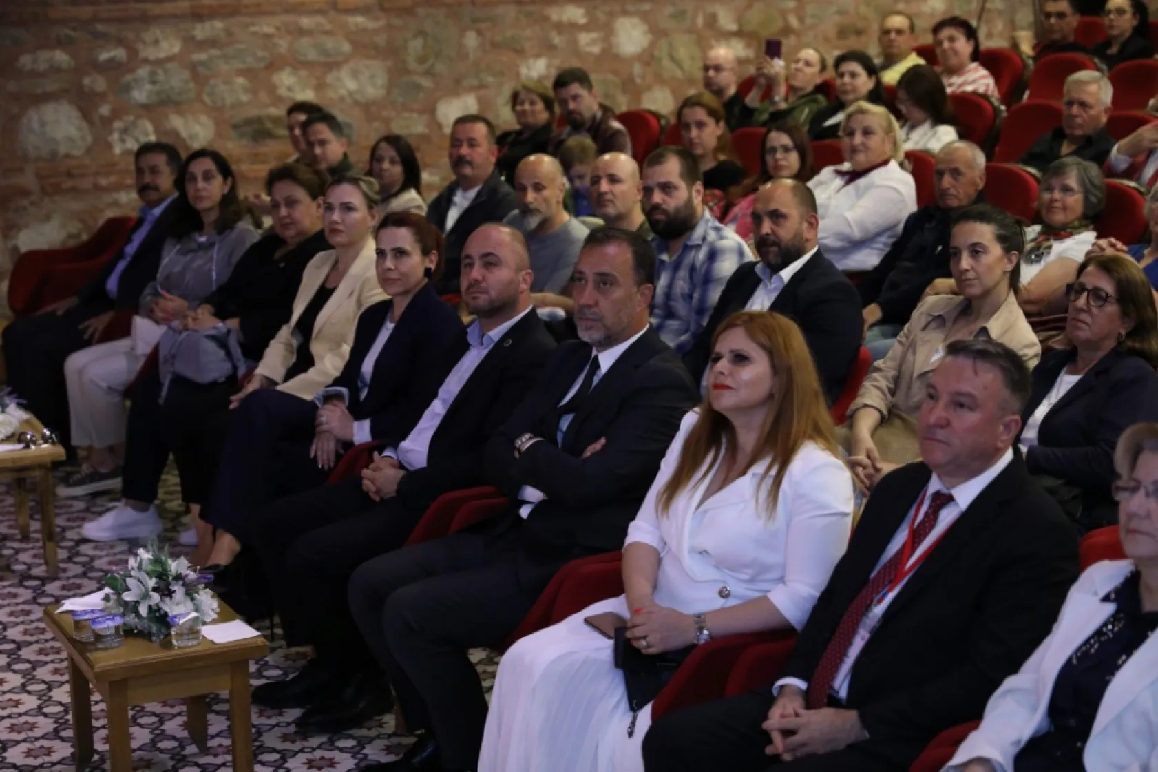 Silivri'de 'Kavuran yaz 89' belgeselinin gösterimi yapıldı