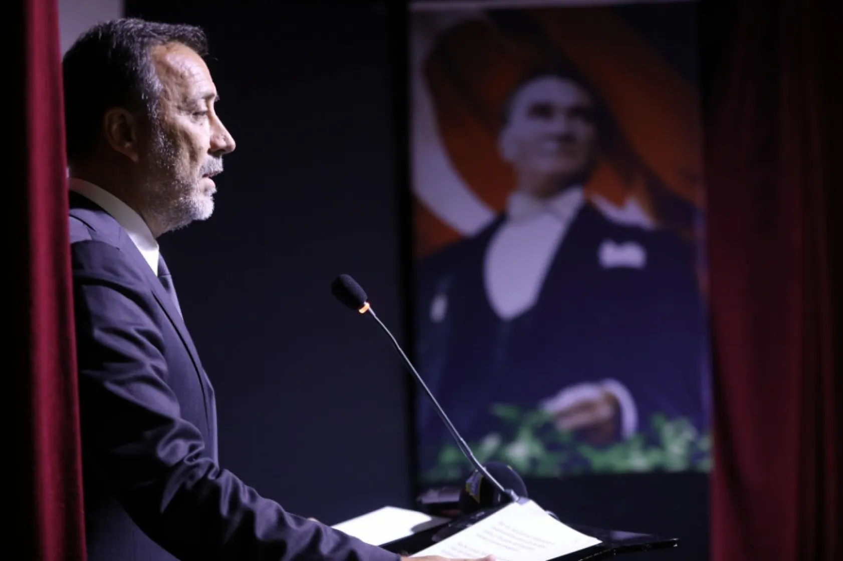 Silivri'de 'Kavuran yaz 89' belgeselinin gösterimi yapıldı