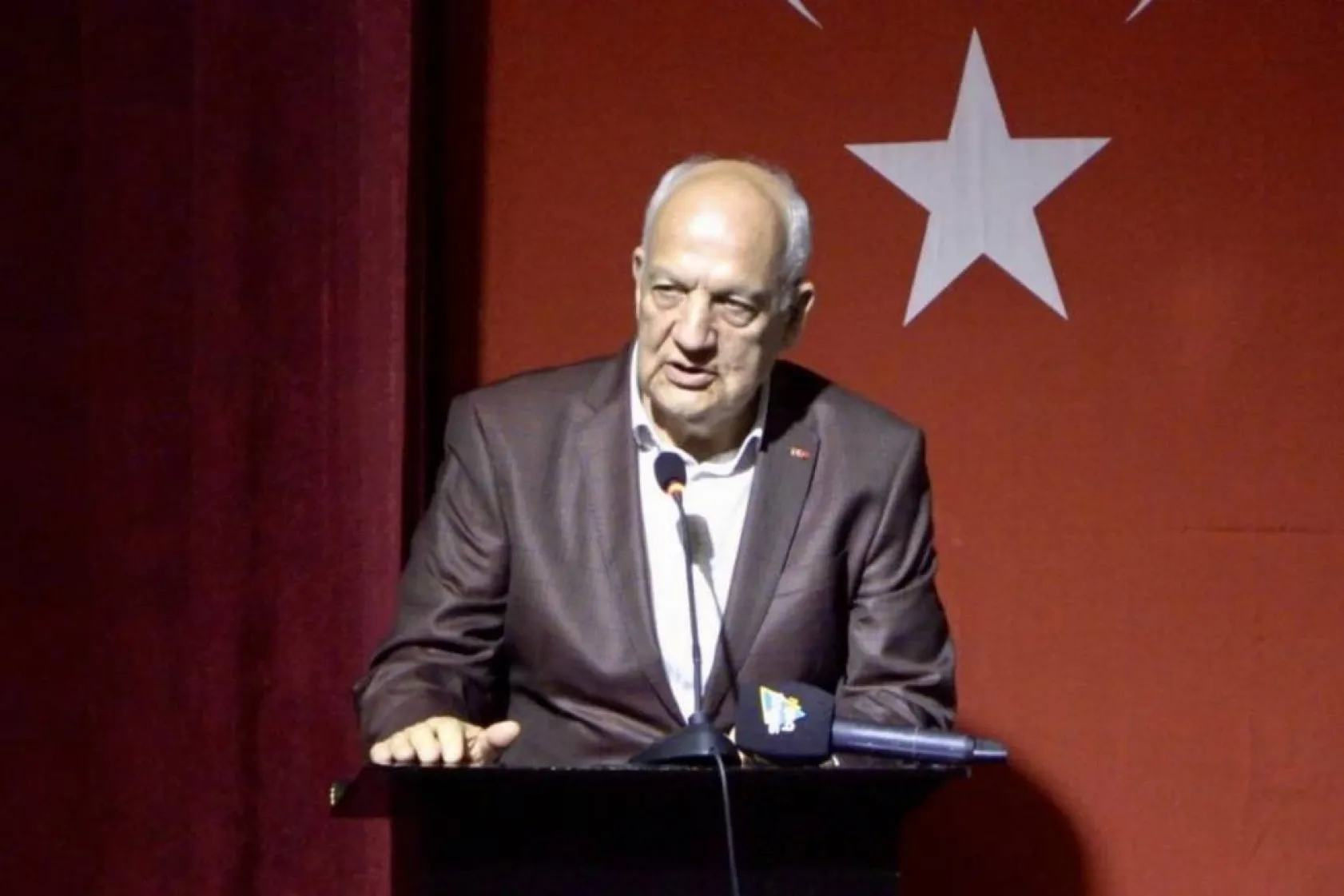 Silivri'de 'Kavuran yaz 89' belgeselinin gösterimi yapıldı