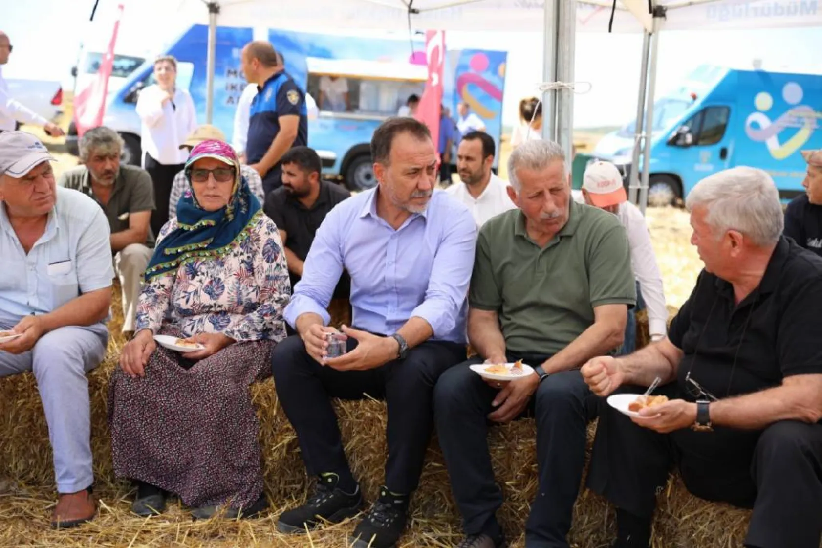 Silivri Belediyesinden üreticilere 2,5 milyon TL'lik saman desteği