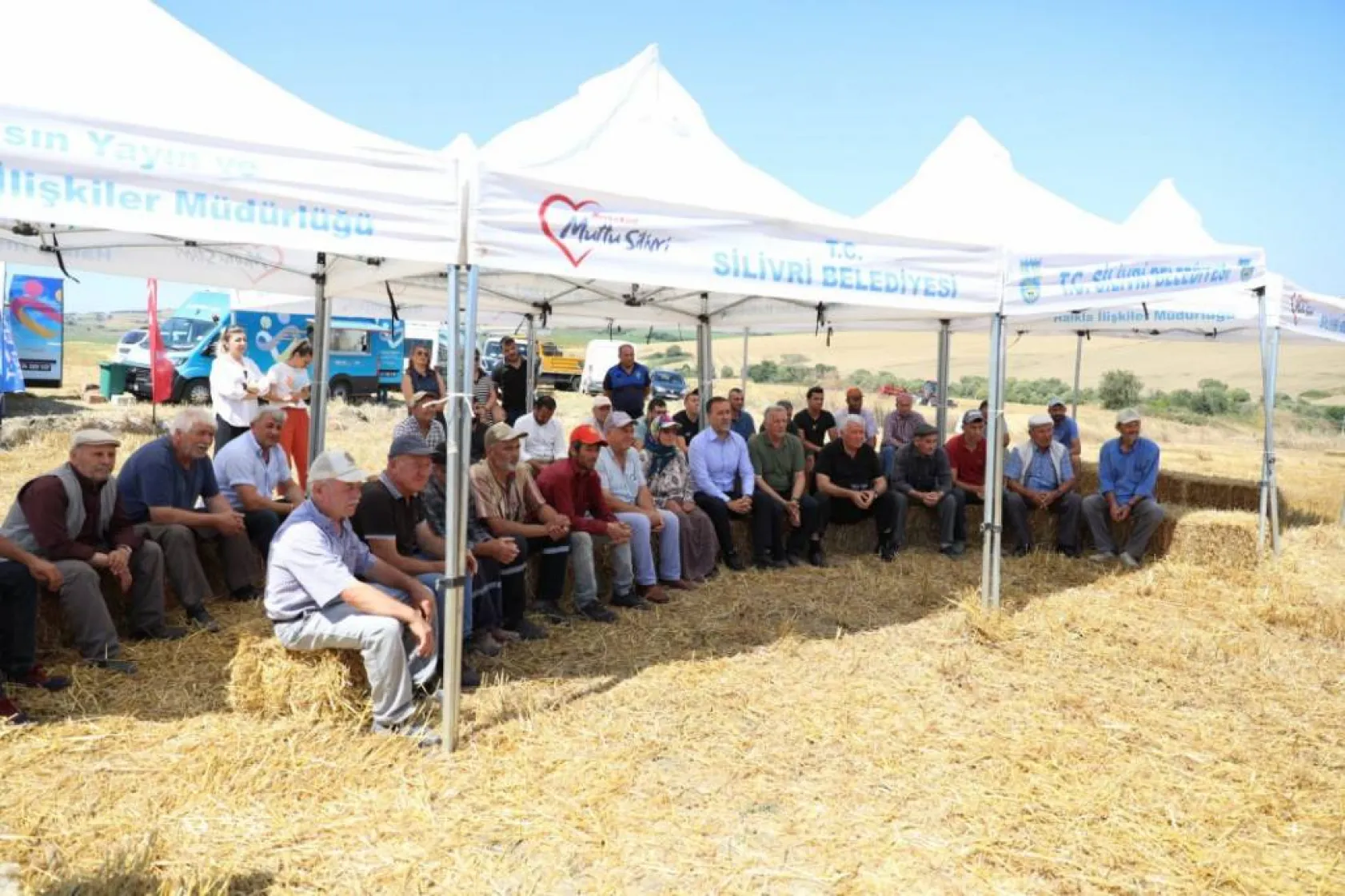 Silivri Belediyesinden üreticilere 2,5 milyon TL'lik saman desteği