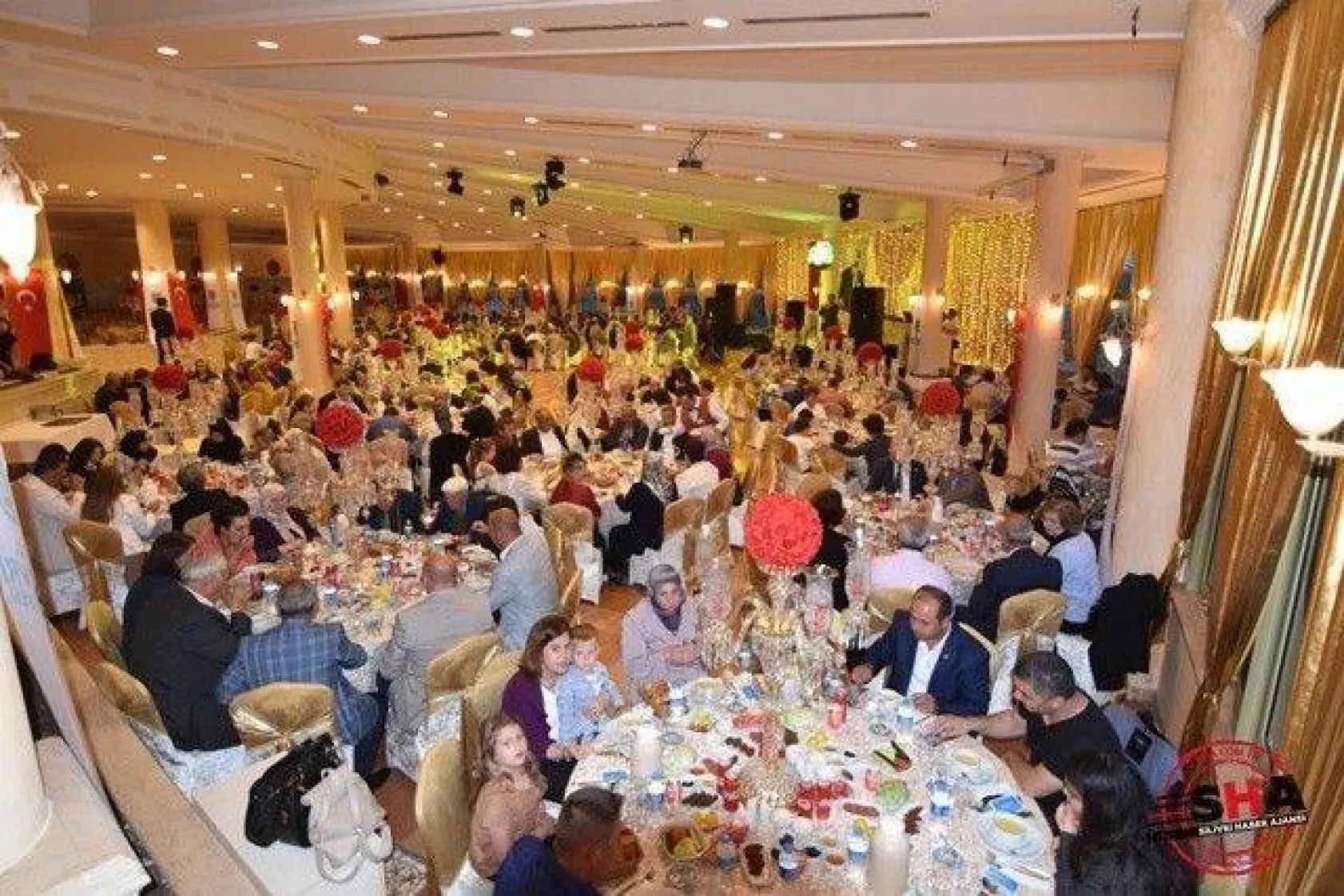 Işıklar, ilçe protokolüne iftar verdi