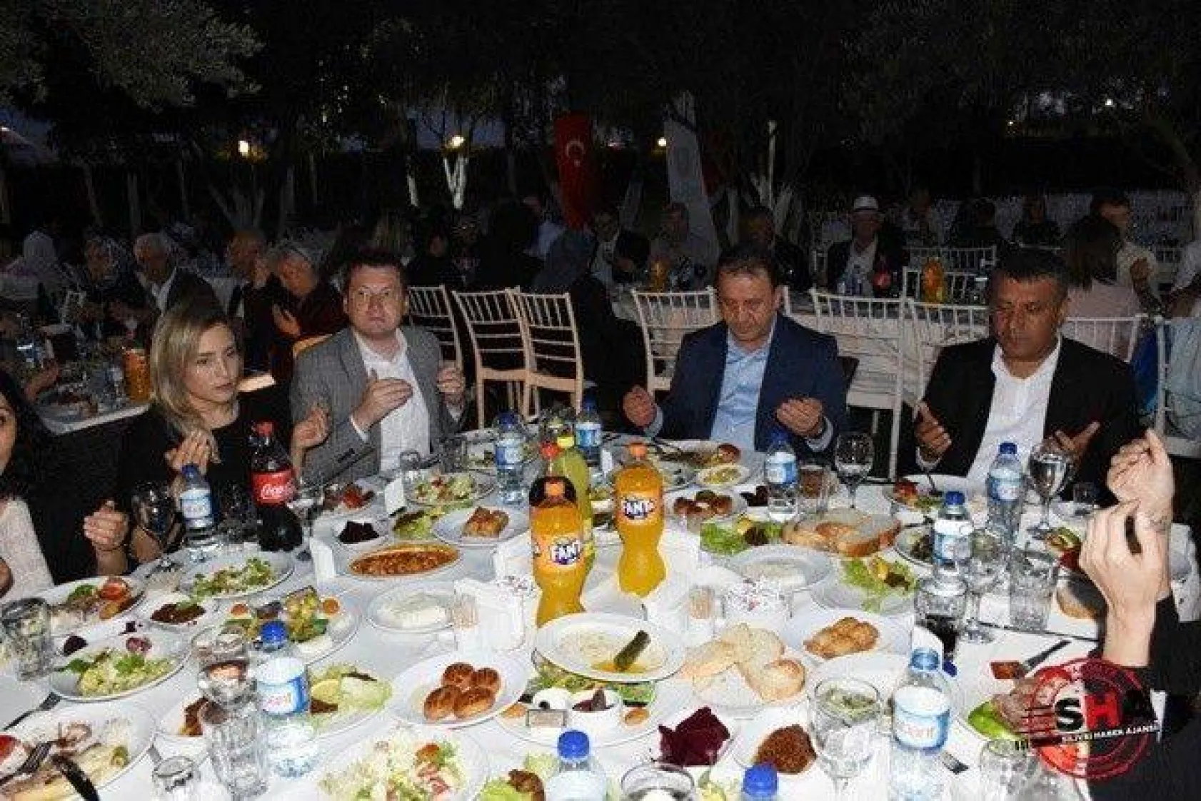 Mahalle Konseyi üyeleri iftarda buluştu