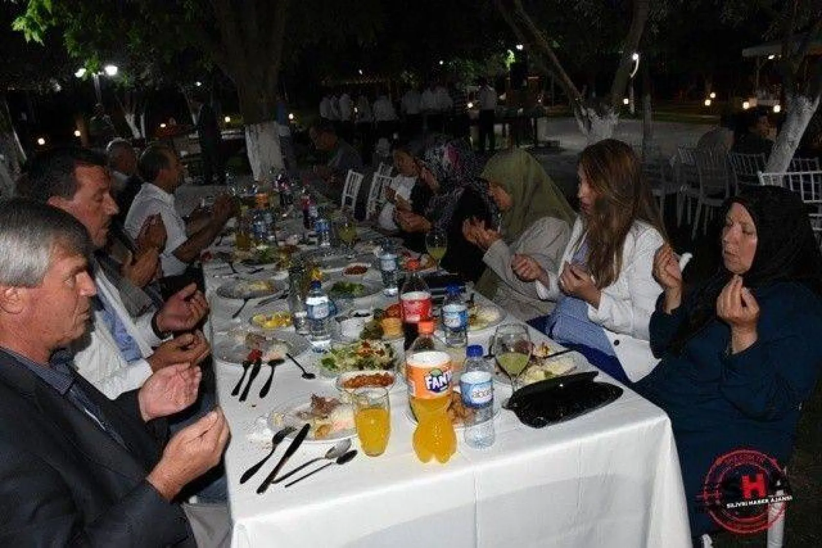 Mahalle Konseyi üyeleri iftarda buluştu