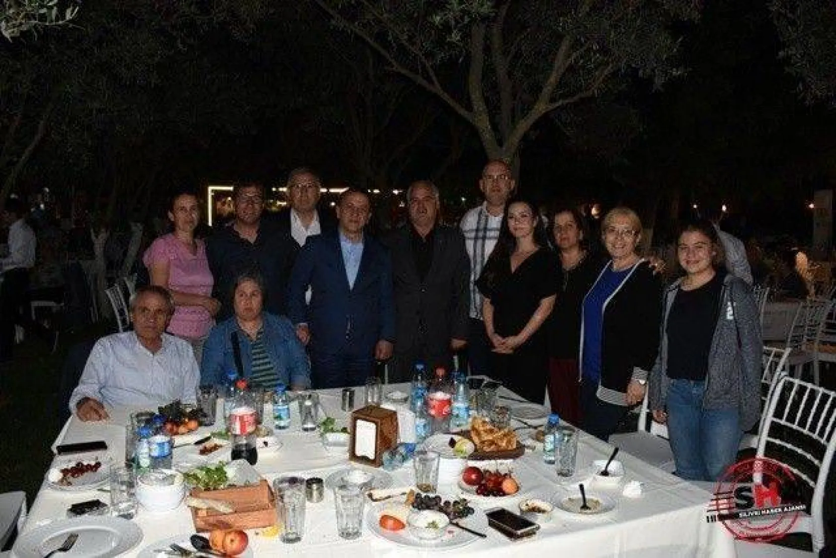Işıklar, yöre dernekleri ve basın mensupları ile iftarda buluştu