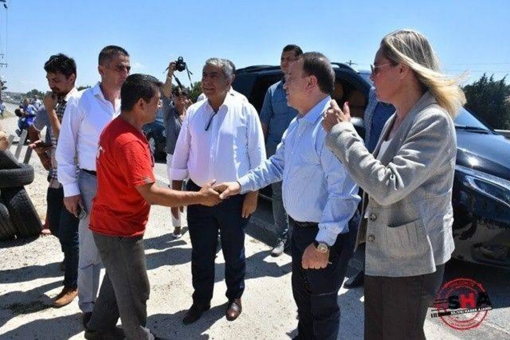 Sel bölgesine ziyaretler sürüyor