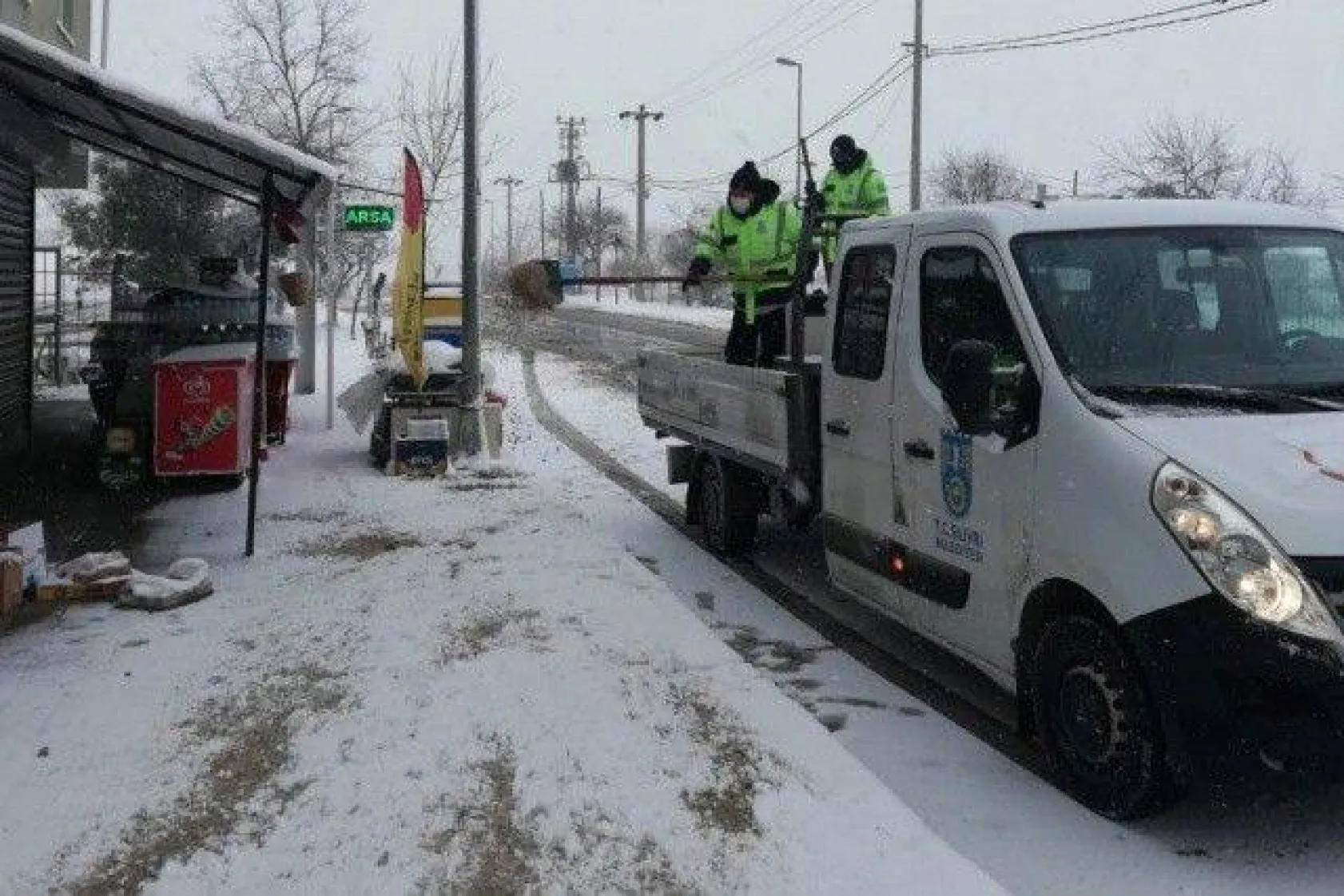 Silivri Belediyesinden Yoğun Kar Mesaisi
