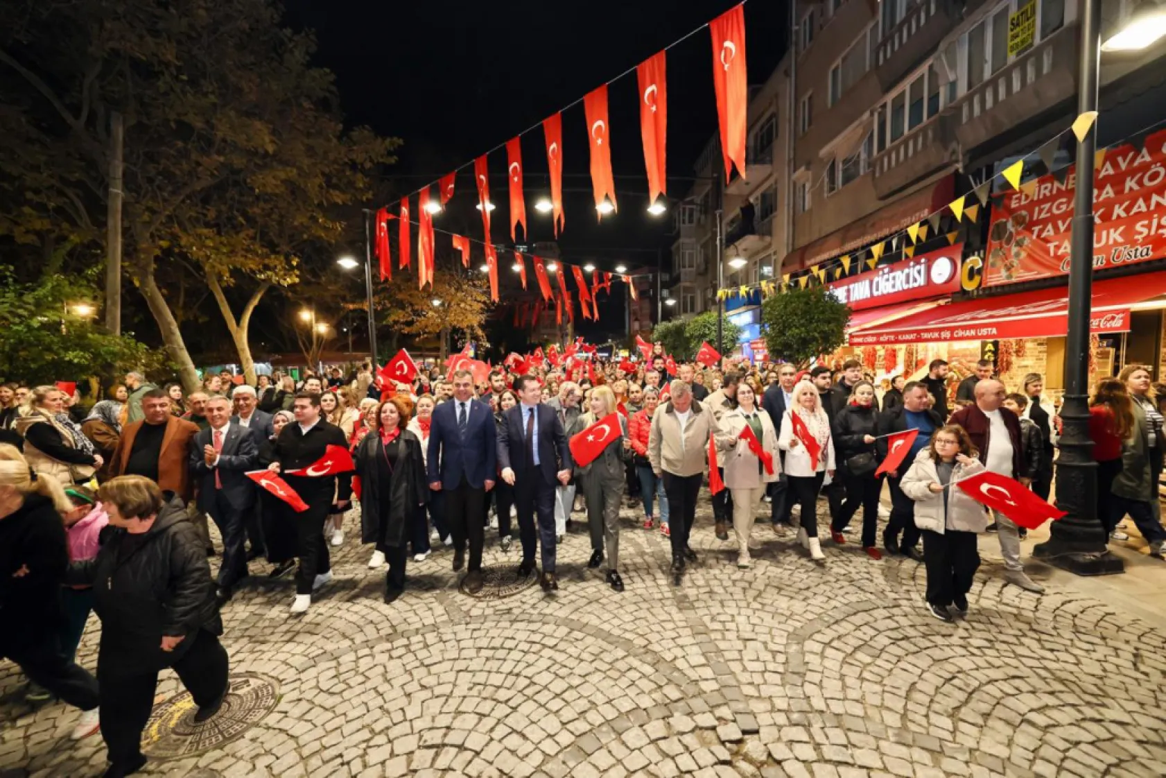 29 Ekim'de Silivri'de tarihinin en kalabalık kutlaması yapıldı
