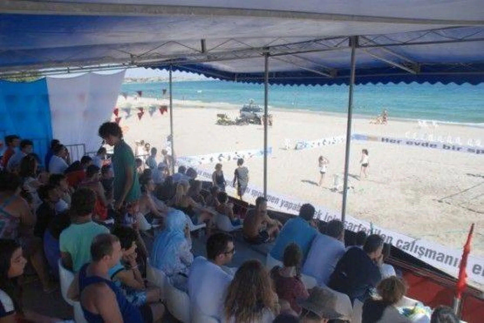 Gümüşyaka'da Beach Volley Turnuvası