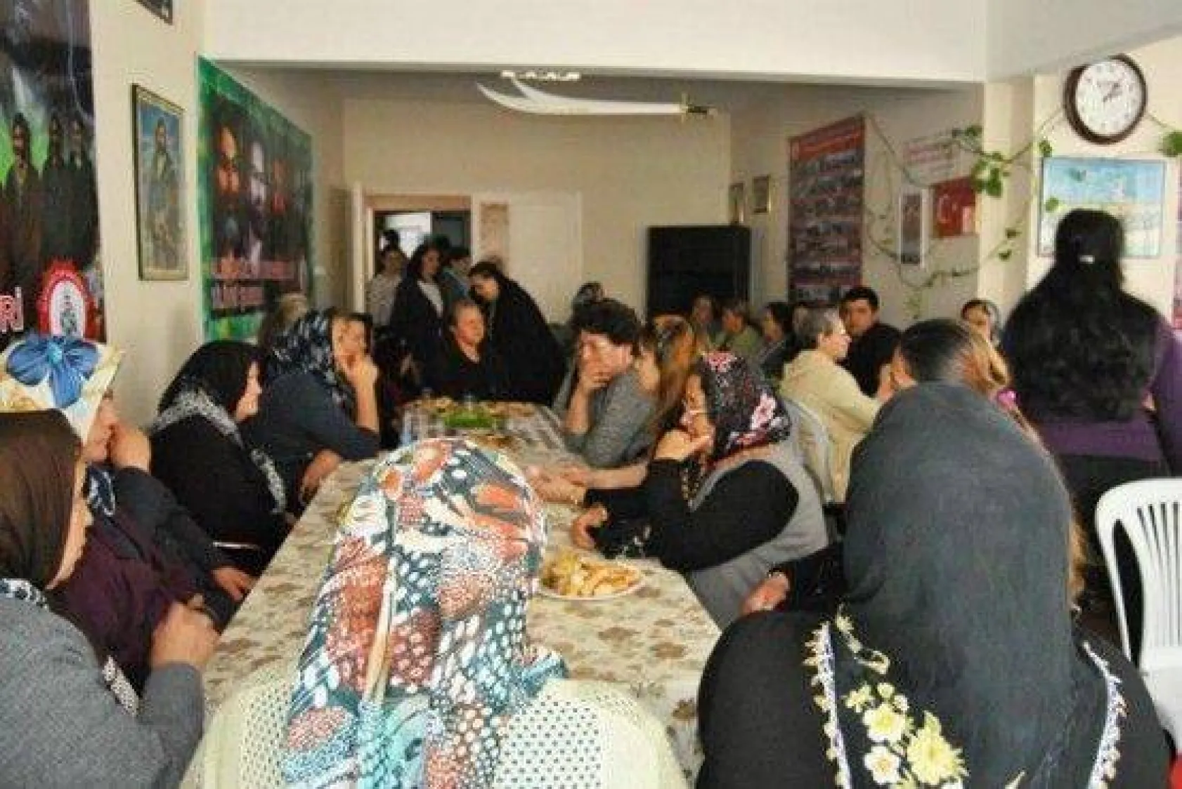 Alevi Kültür derneğinde lokma günü