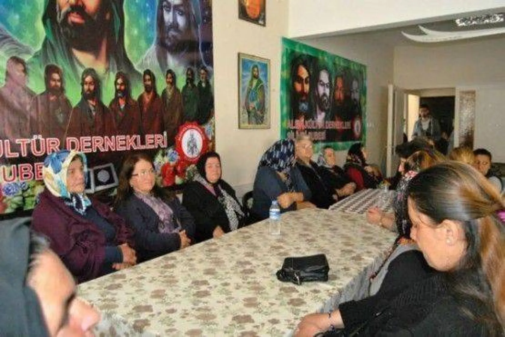 Alevi Kültür derneğinde lokma günü