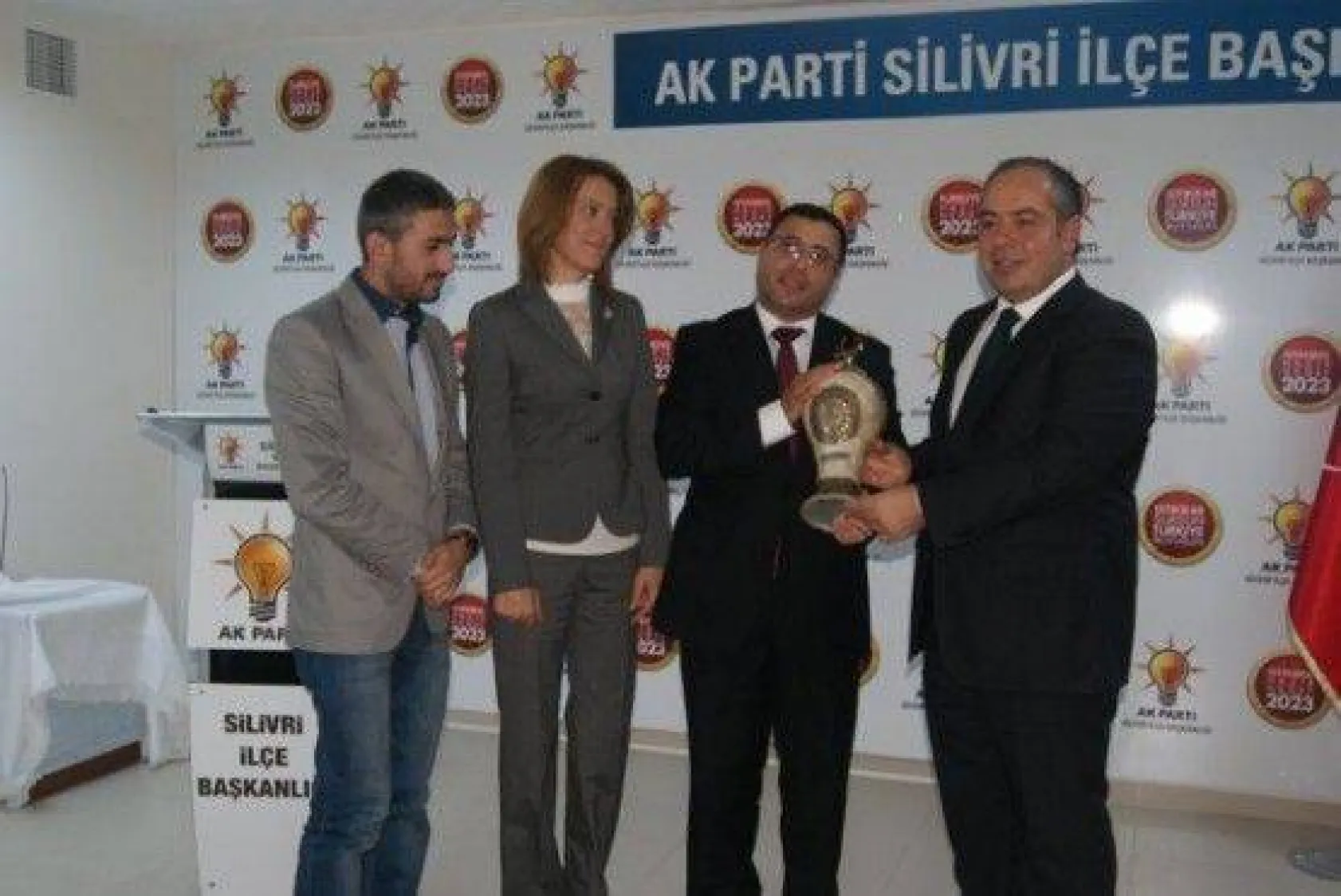 Ak Parti'de coşkulu Danışma Kurulu