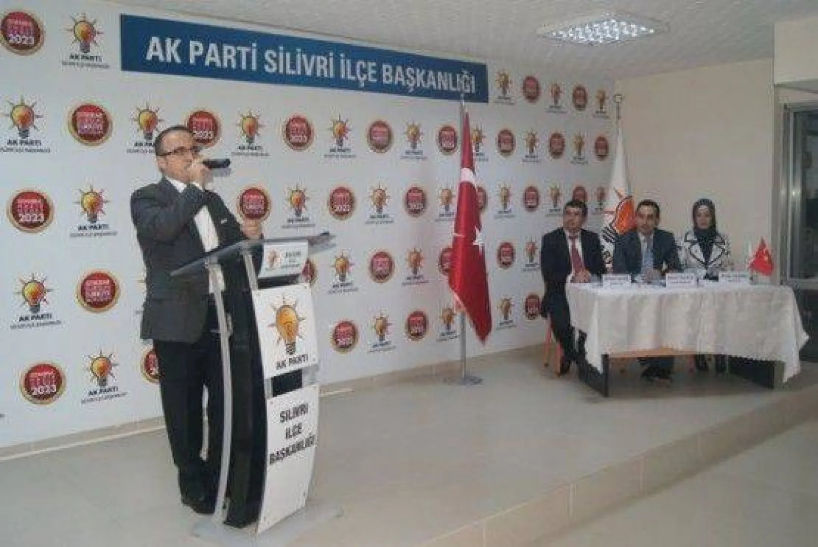 Ak Parti'de coşkulu Danışma Kurulu