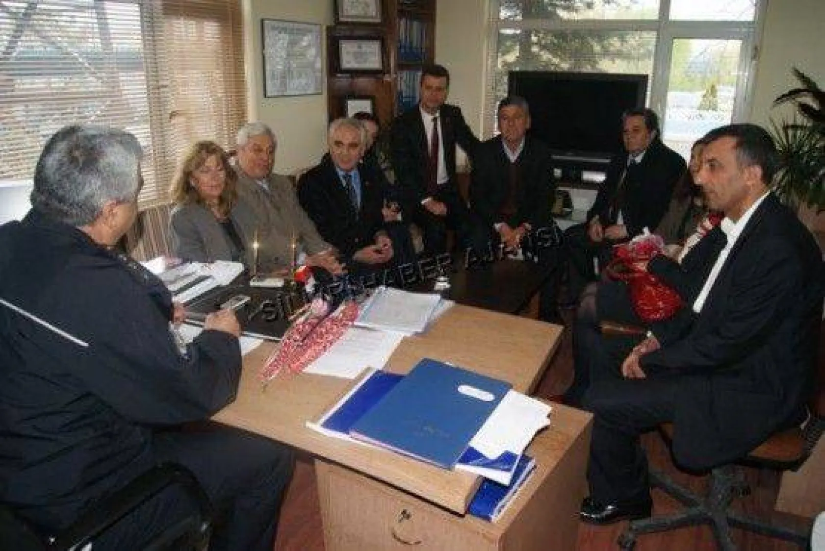 Ak Parti Polis haftasını kutladı