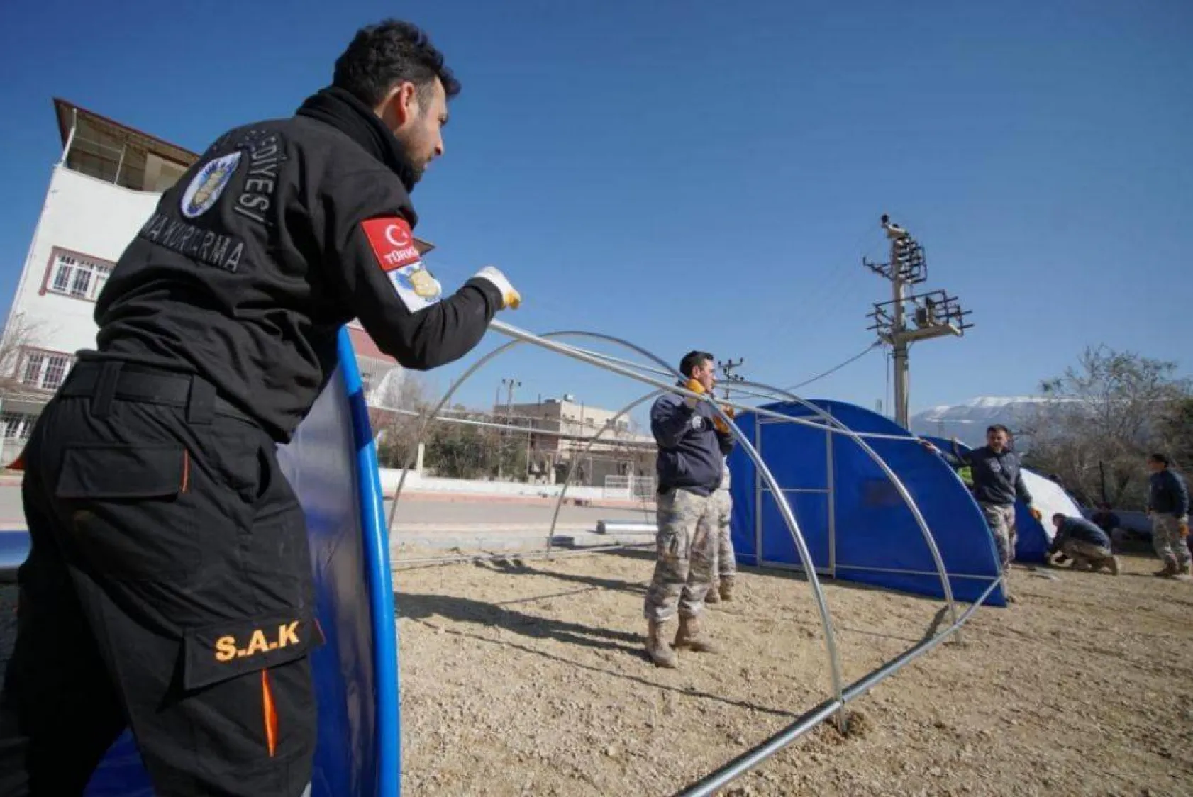 Silivri Belediyesi Hatay'da çadır köyler kuruyor