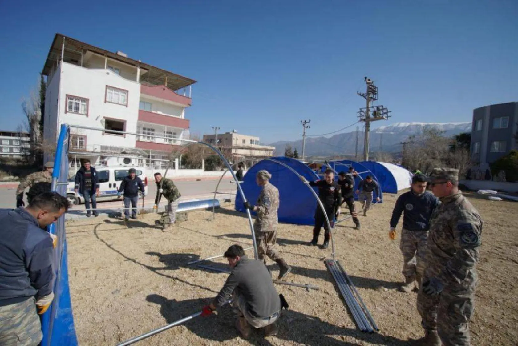 Silivri Belediyesi Hatay'da çadır köyler kuruyor