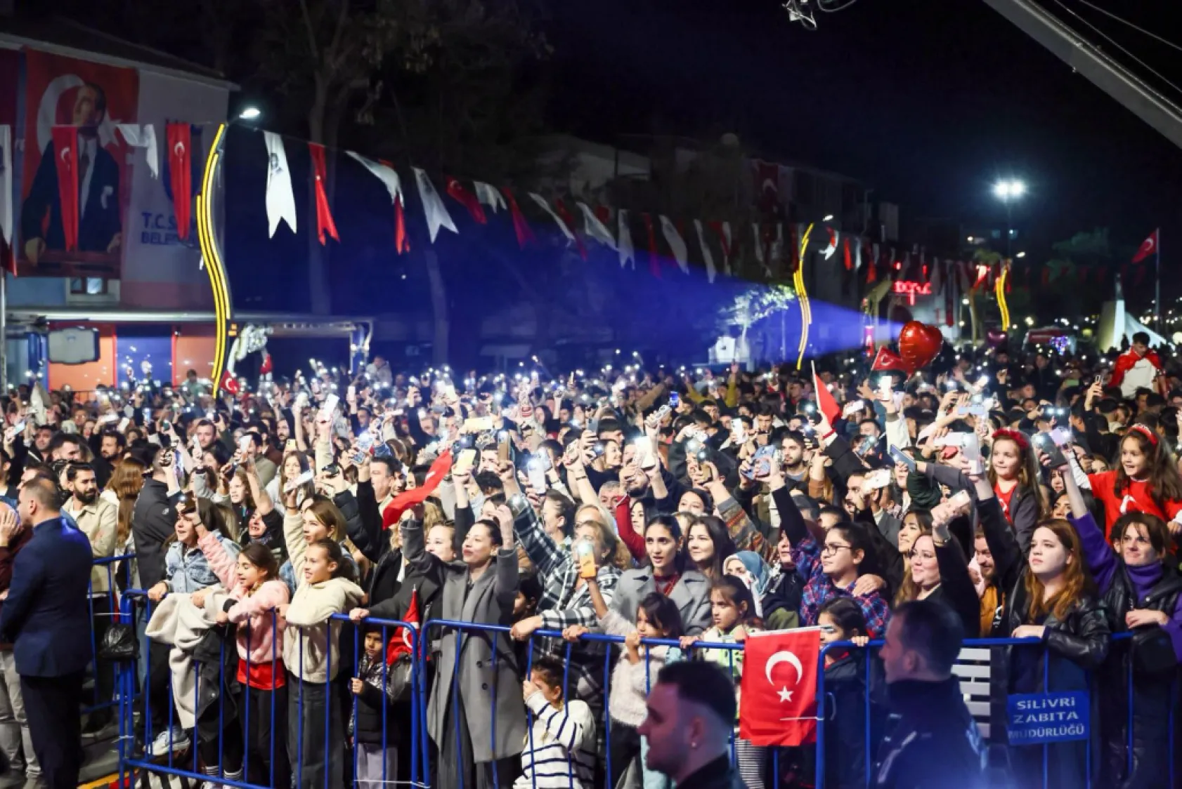 29 Ekim'de Silivri'de tarihinin en kalabalık kutlaması yapıldı