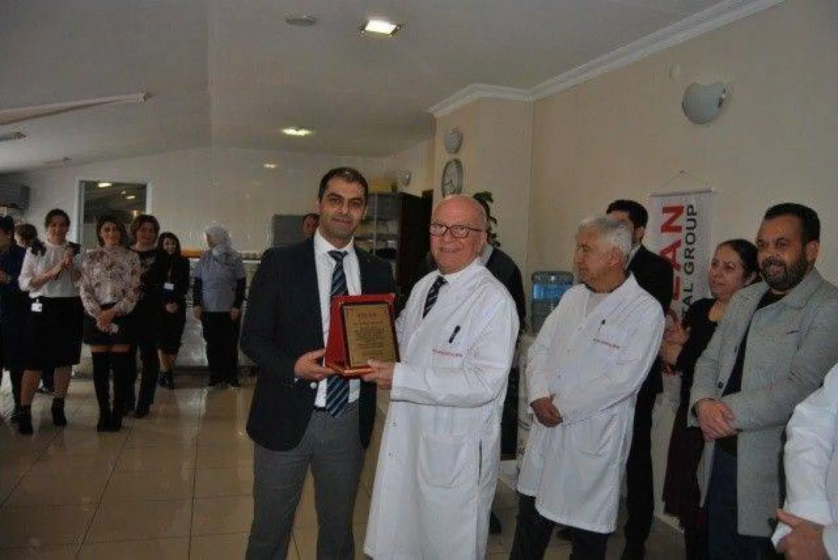 Hastane yönetimi çalışanlarını unutmadı