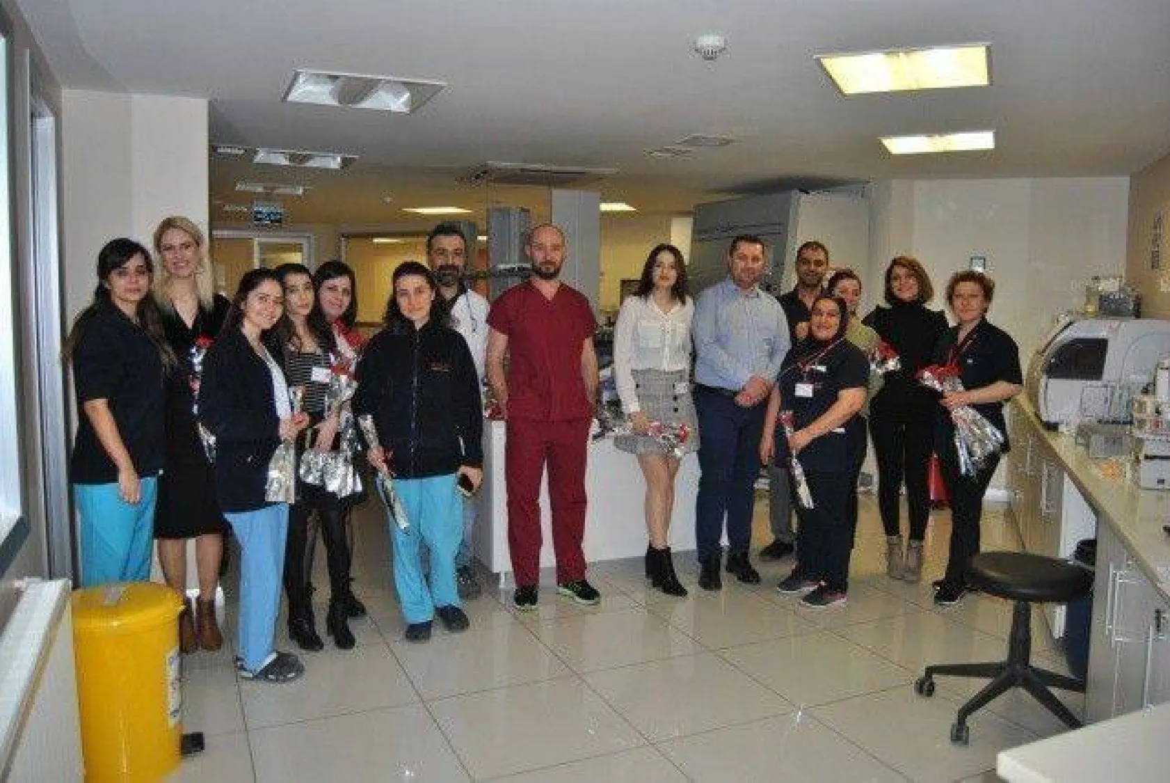 Sert Fabrika İşçileri ve Pazar Esnafı İle Bir Araya Geldi