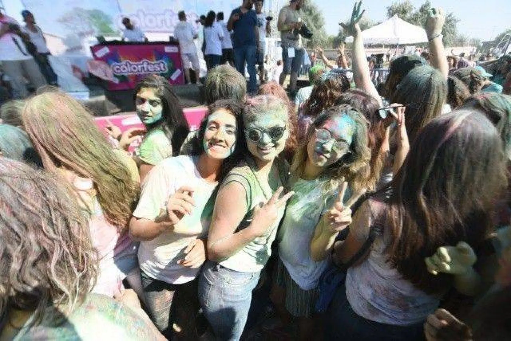 Binlerce Genç Color Fest İle 'Yoğurda Renk Kattı