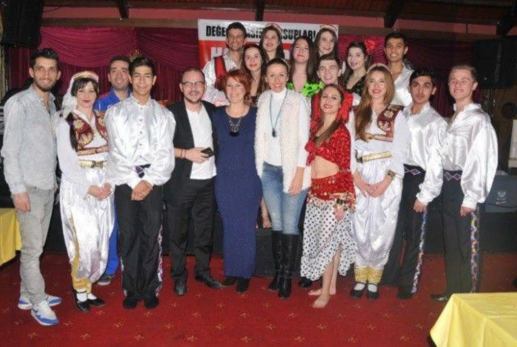 Gazeteciler 'ÖZEL' bir gecede bir araya geldi