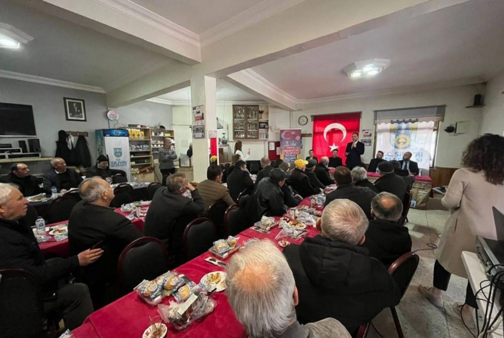 Çiftçilerin yüzü milli Ayçiçek tohumuyla gülüyor