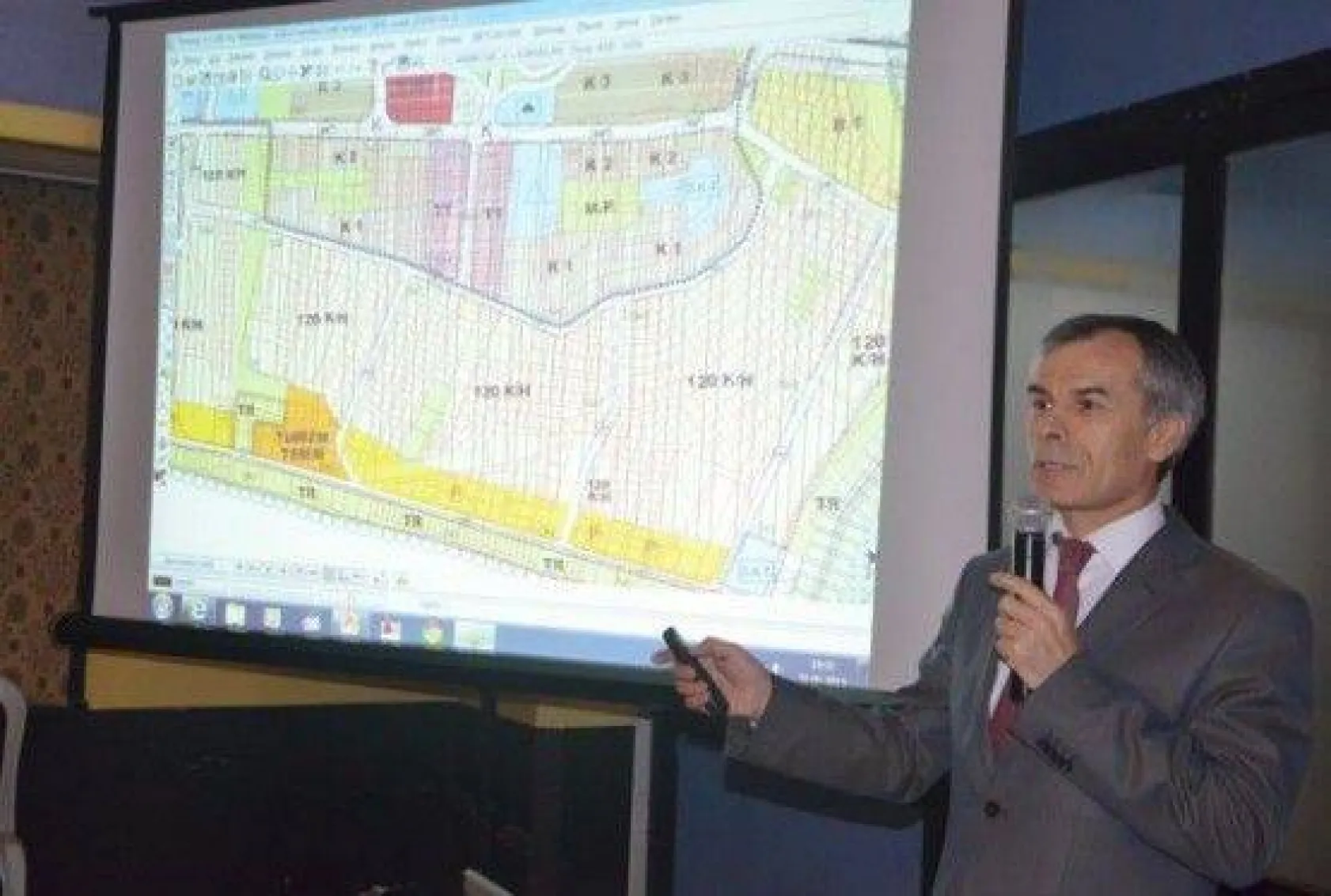 Işıklar 'Plan Hakkı Koruyan Bir Anlayışla Yeniden