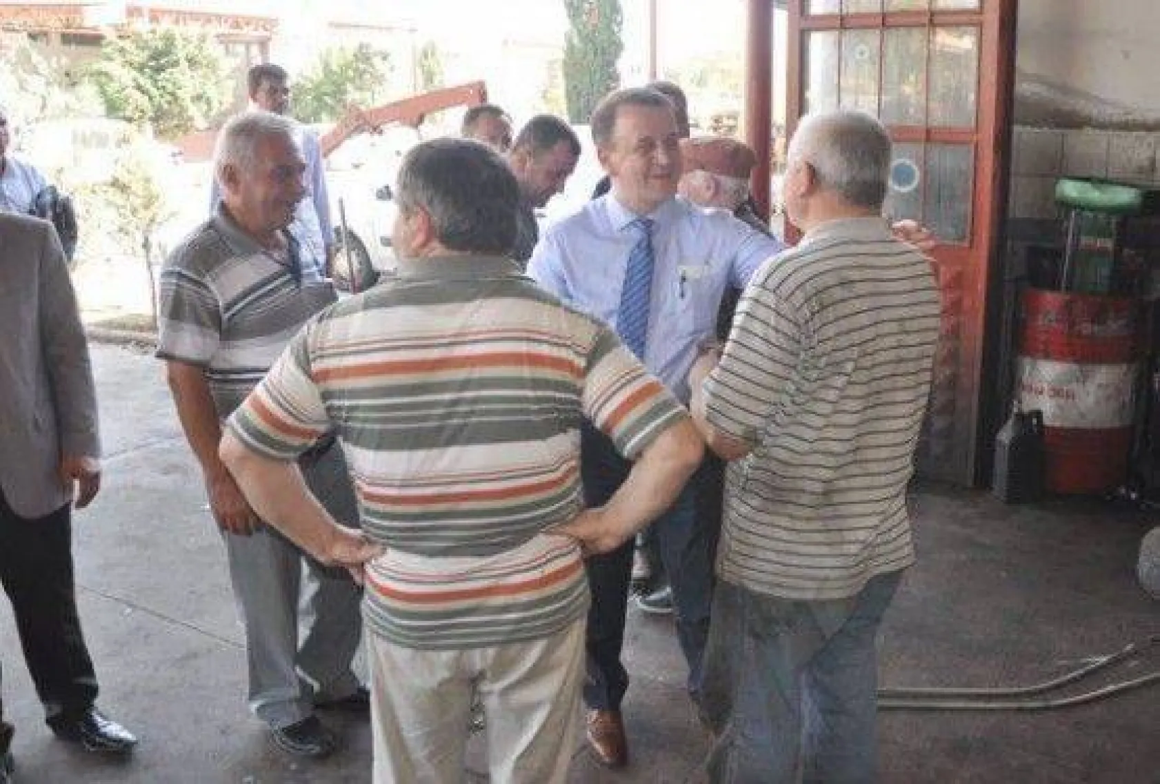 Işıklar Esnaf Ziyaretlerine Devam Ediyor