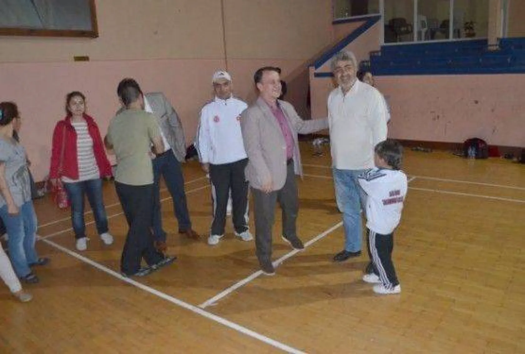 Minik Taekwondoculara Işıklar Ziyareti