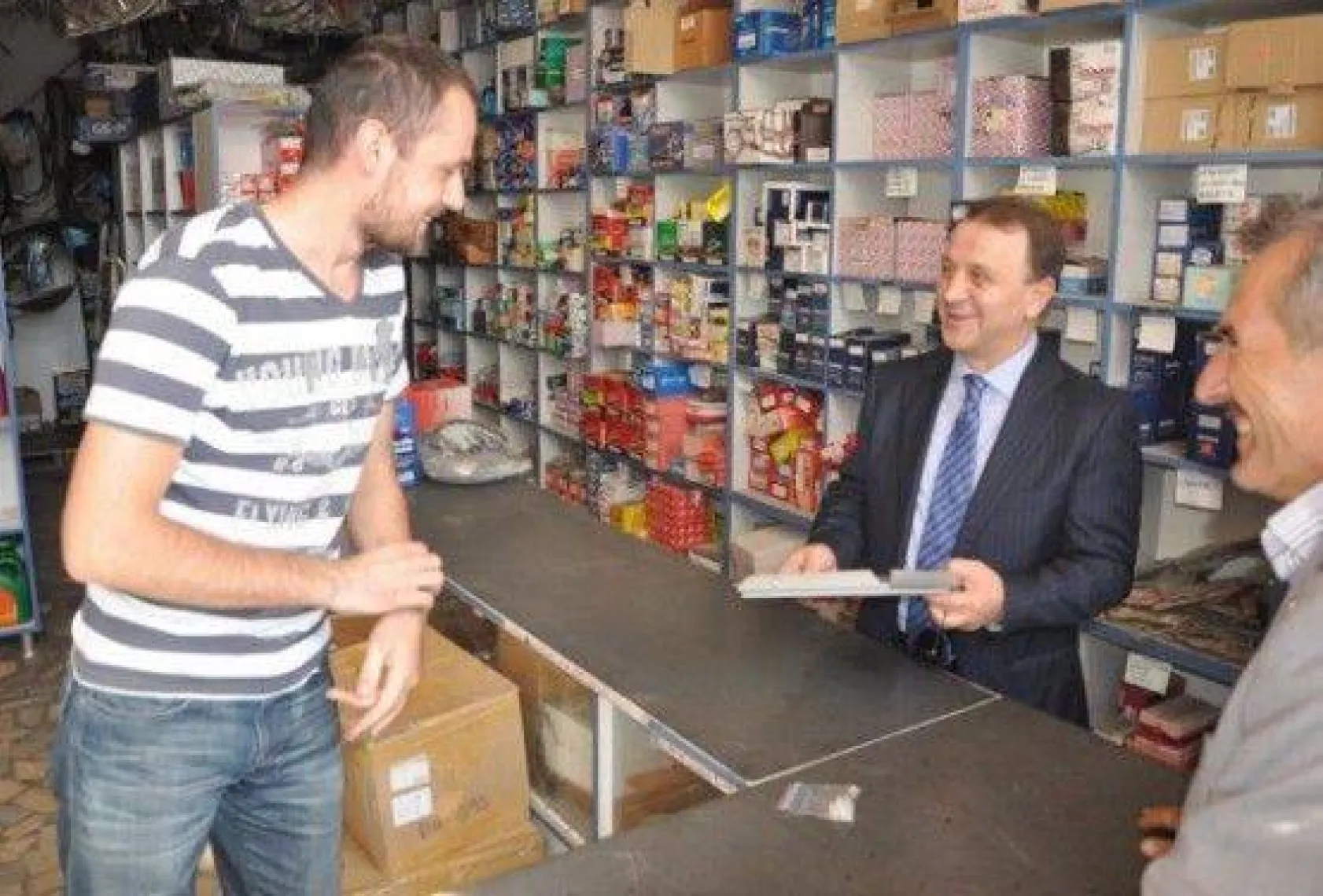 Işıklar Esnaf Ziyaretlerine Devam Ediyor