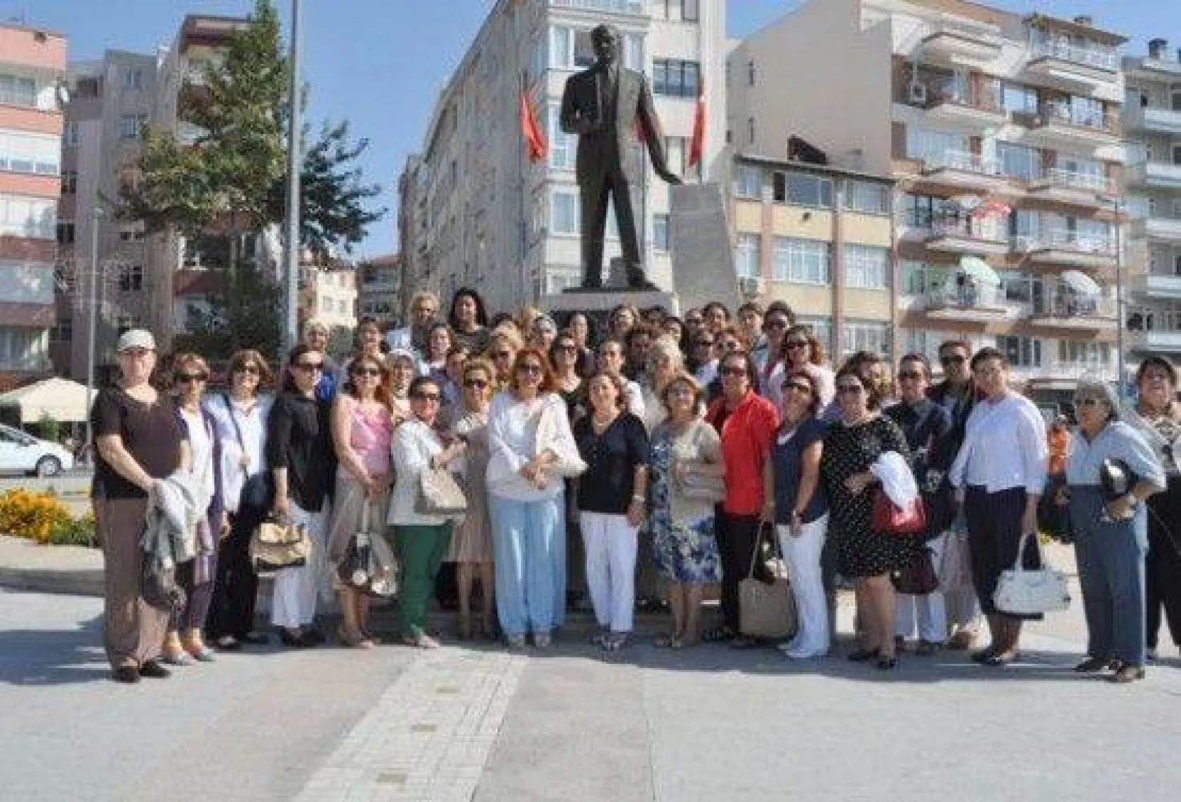 Silivri Protokol Eşlerini Ağırladı