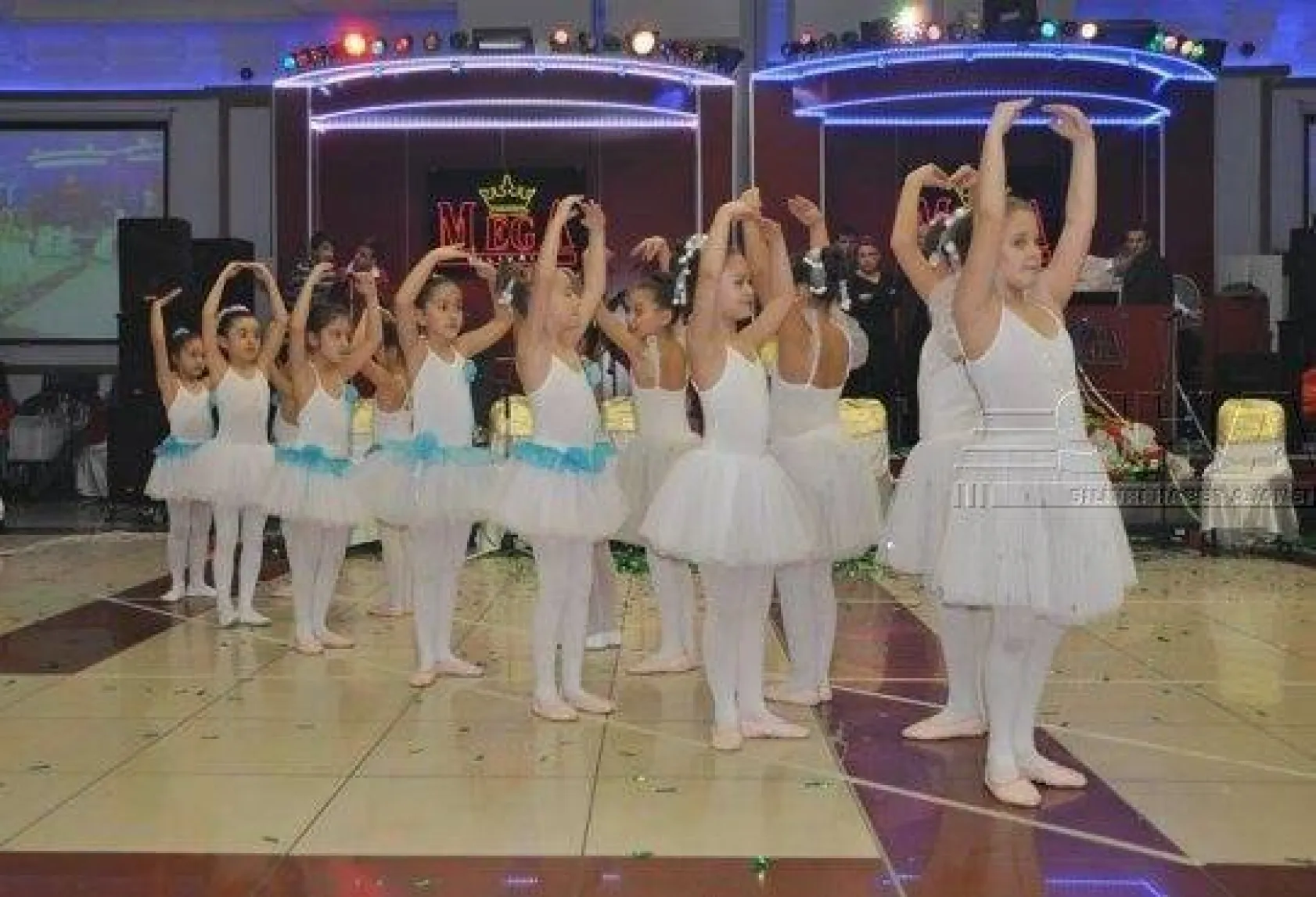 Kültür Merkezi'nden Yılsonu Şöleni