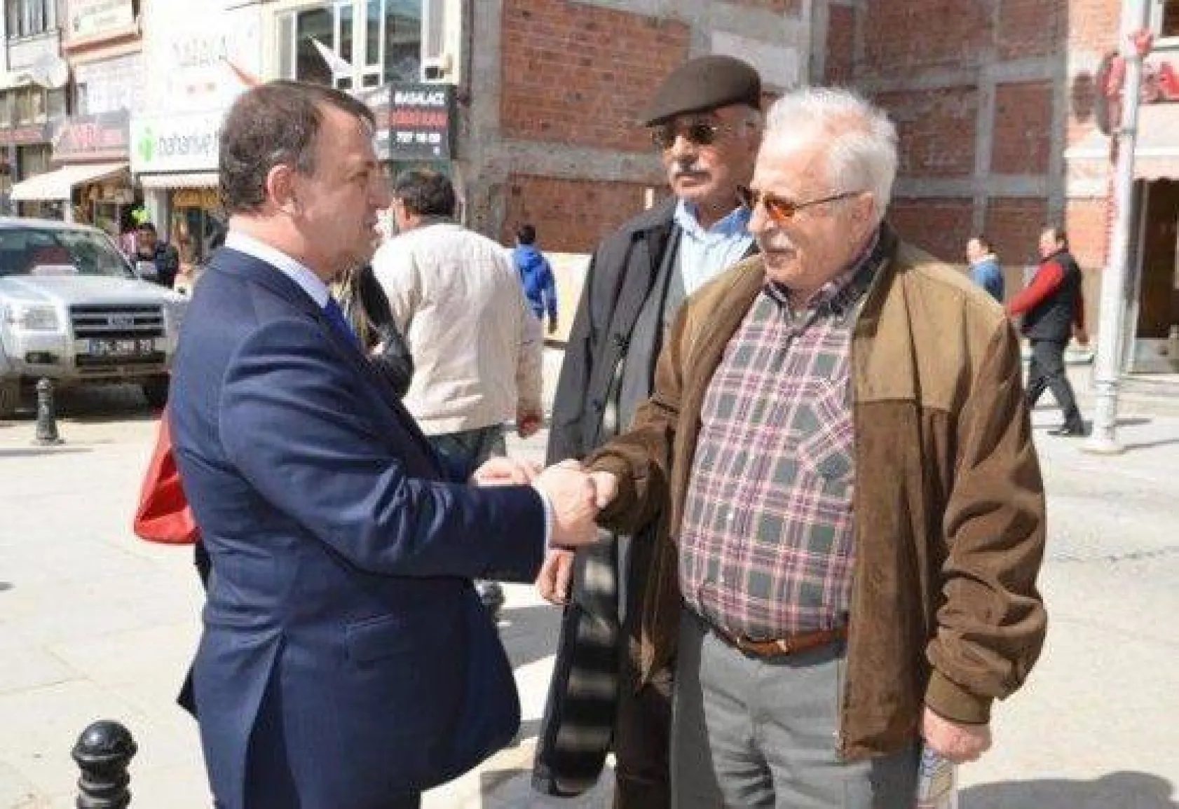 Işıklar Çarşı turunda