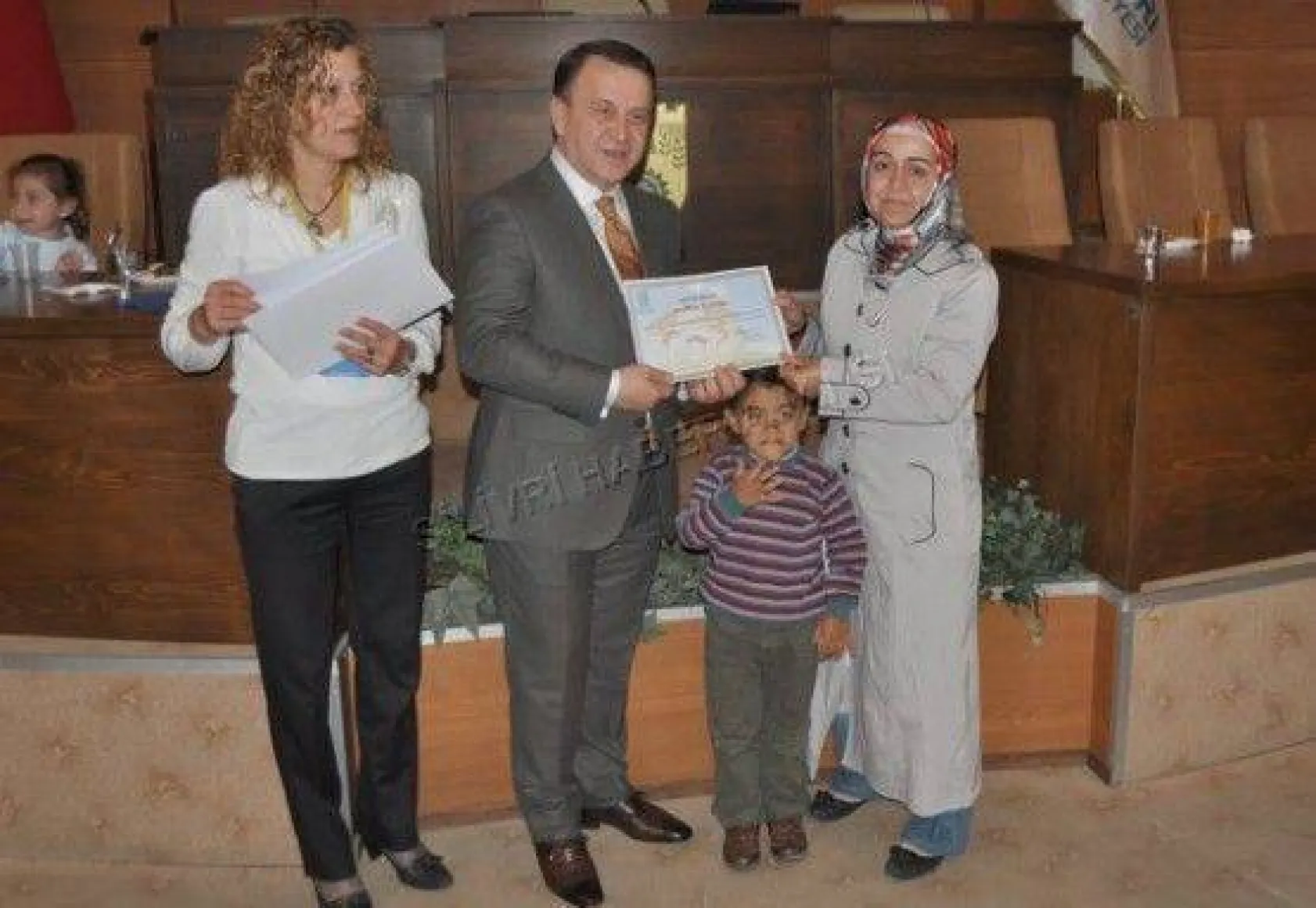 Ebeveyn Okulu'ndan sertifikalı oldular