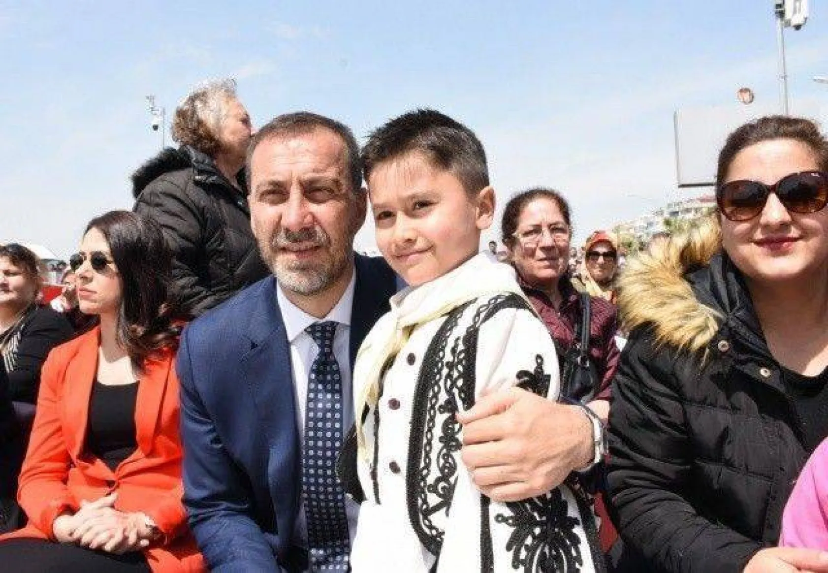 23 Nisan coşku içinde kutlandı