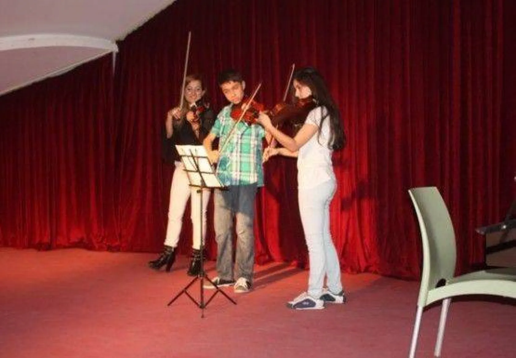 Annelere Özel Keman ve Piyano Resitali