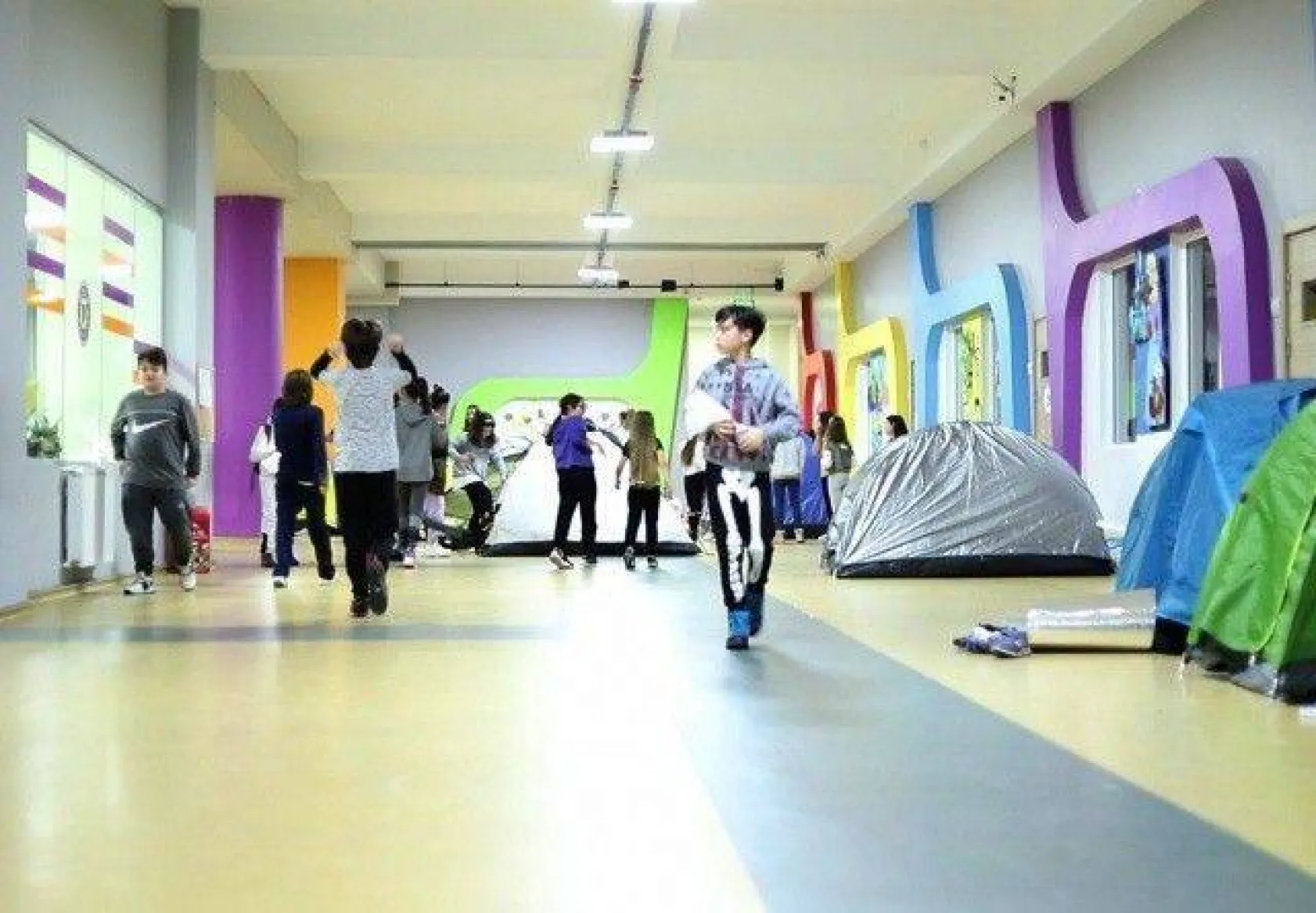 Odak öğrencileri bir gece okullarında kaldı