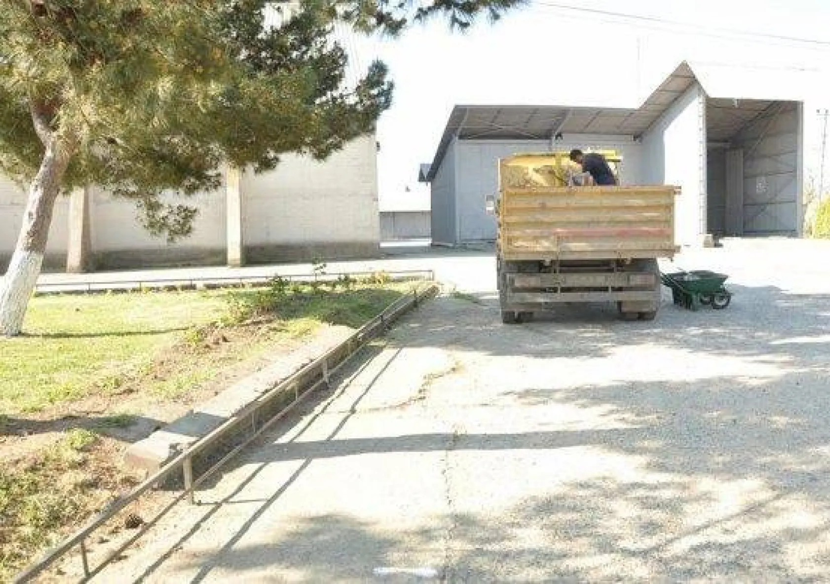 Silivri'yi Güzelleştirme Çalışmaları Tüm Hızıyla S