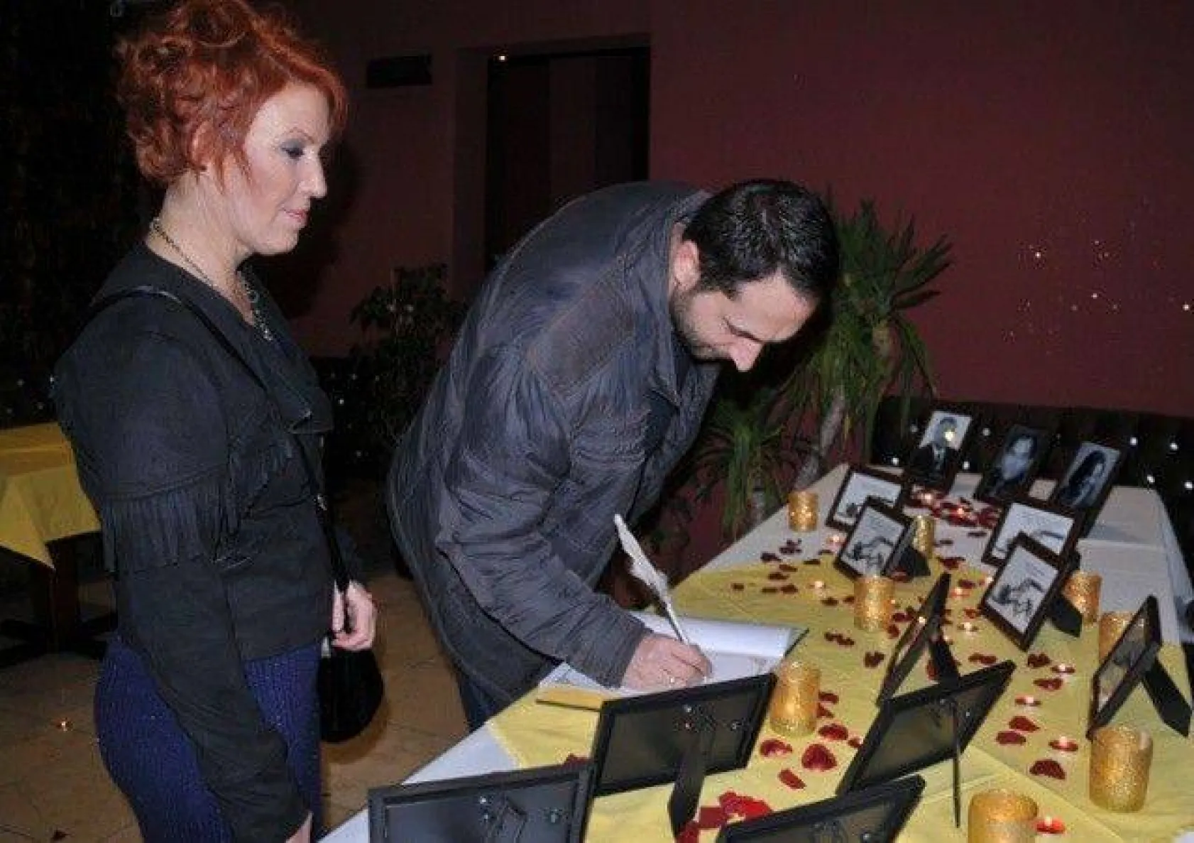 Gazeteciler 'ÖZEL' bir gecede bir araya geldi