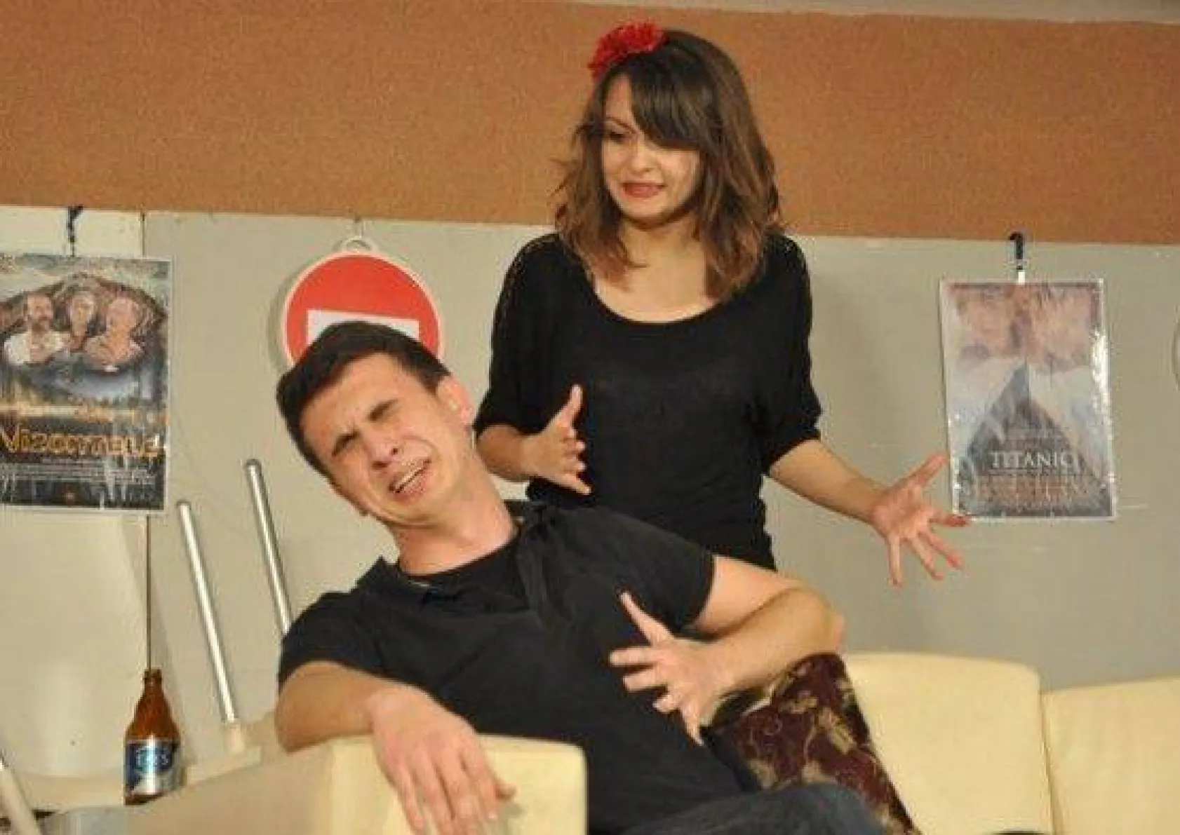 Ustalara Taş Çıkartıyor