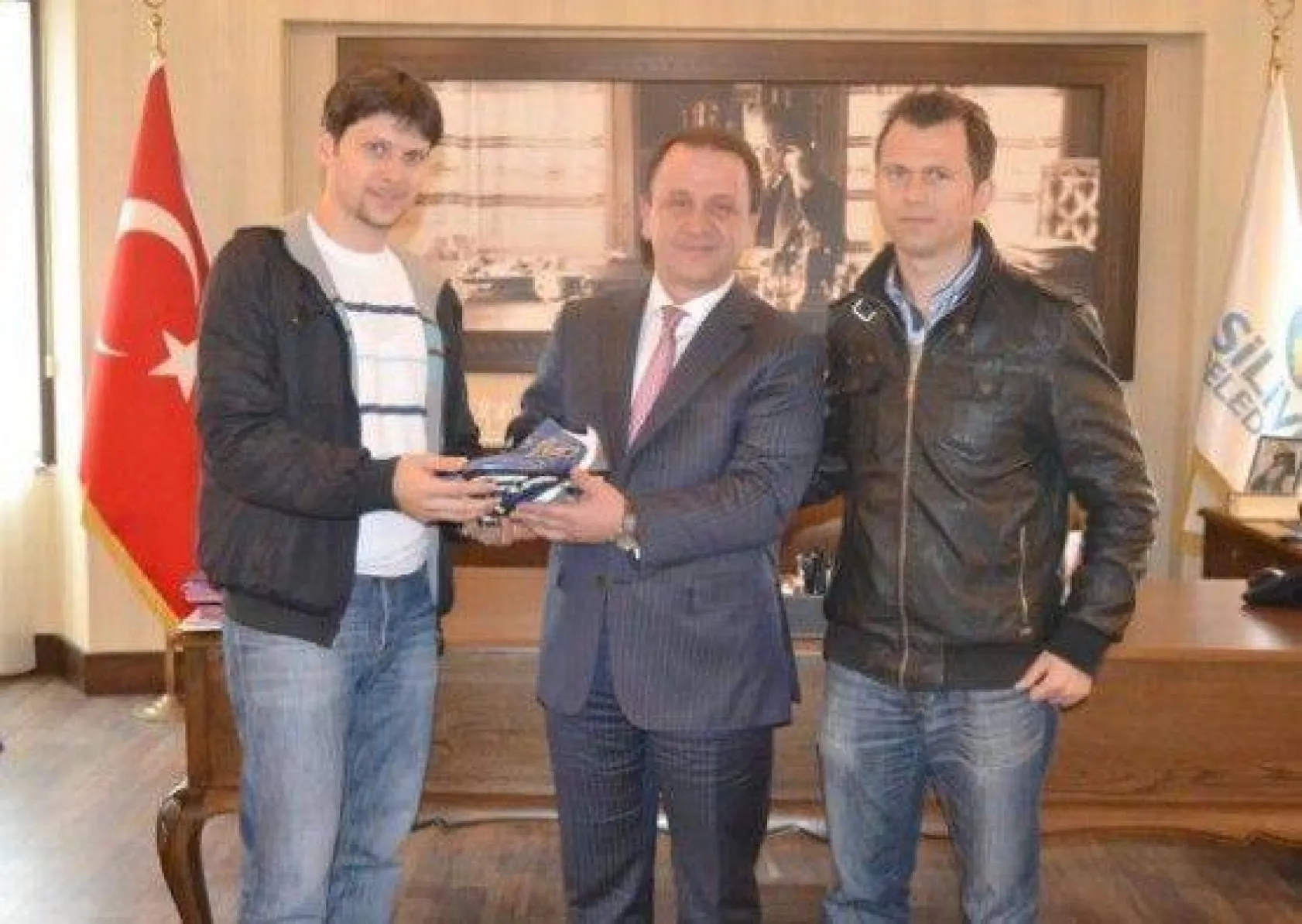 Spor Kulüplerine Işıklar'ın desteği sürüyor