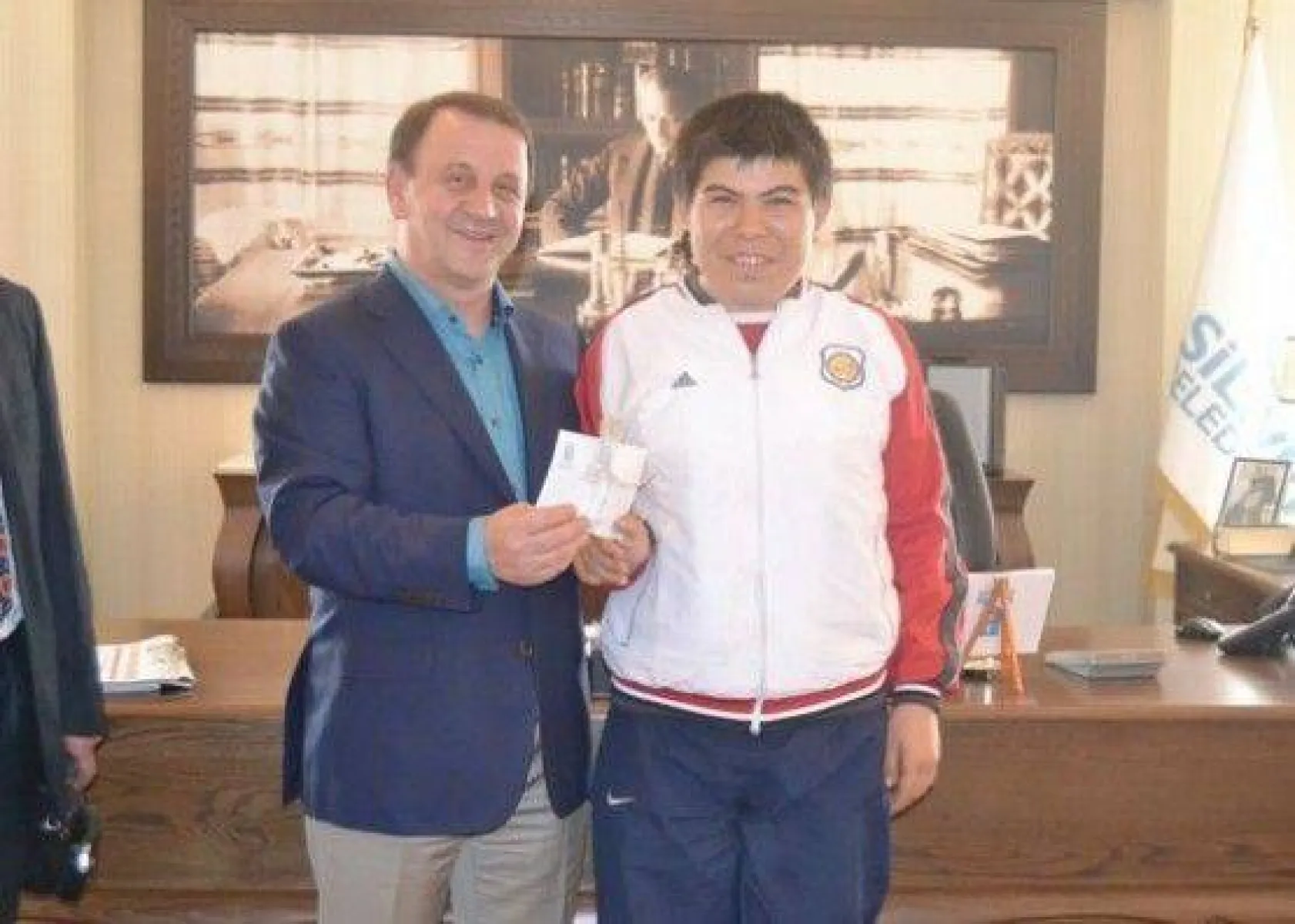 Özel Şampiyonlara Işıklar'dan Şampiyonluk Kutlamas