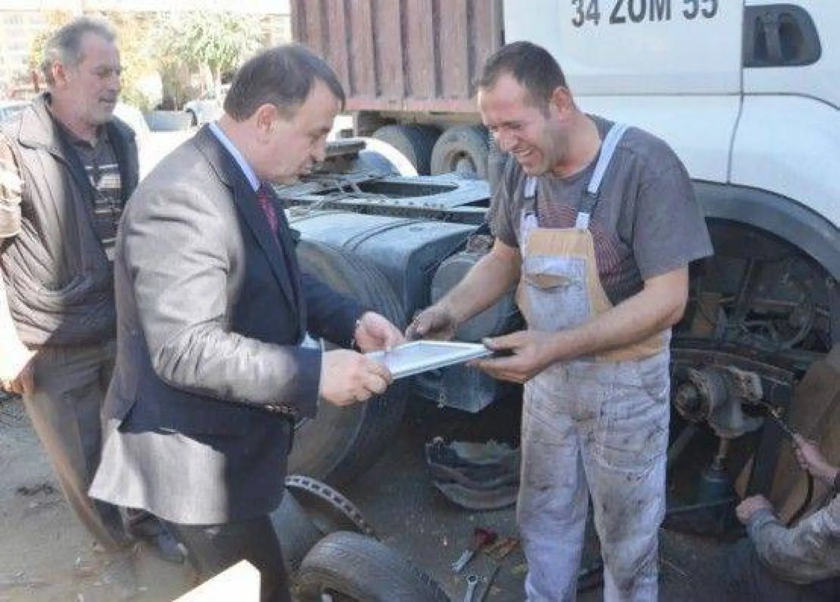 Sanayi Esnafına Işıklar Ziyareti Sürüyor