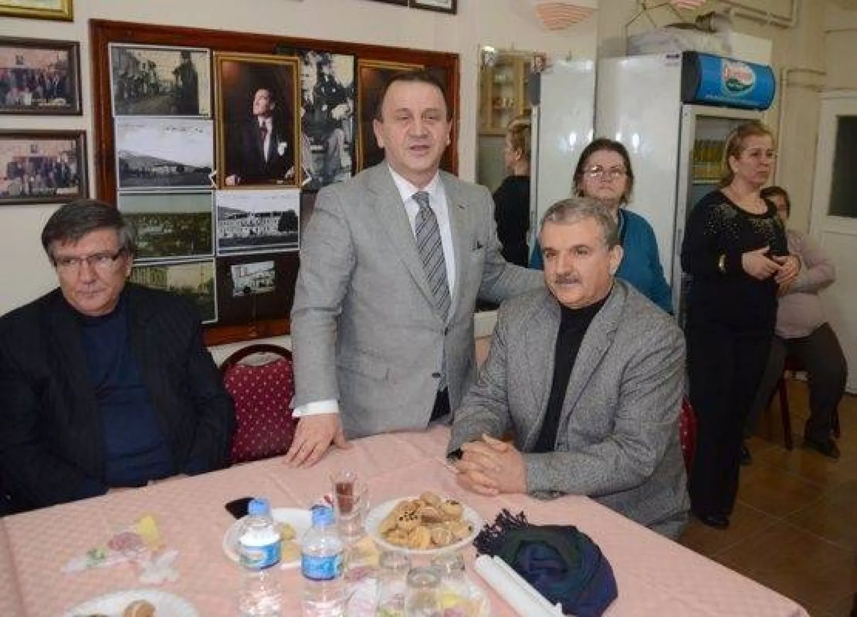 Manastırlılara Işıklar Ziyareti