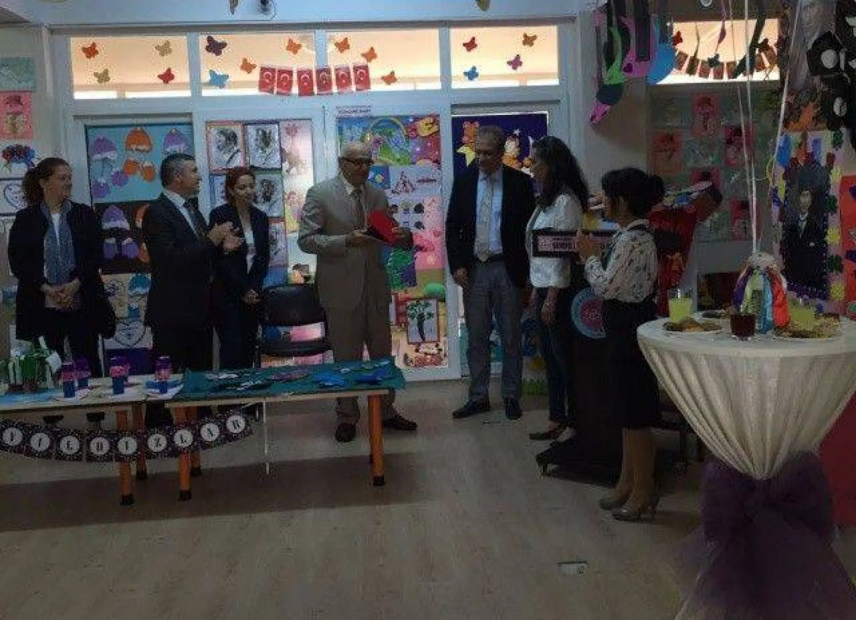 Anaokulu öğrencilerinden yılsonu sergisi