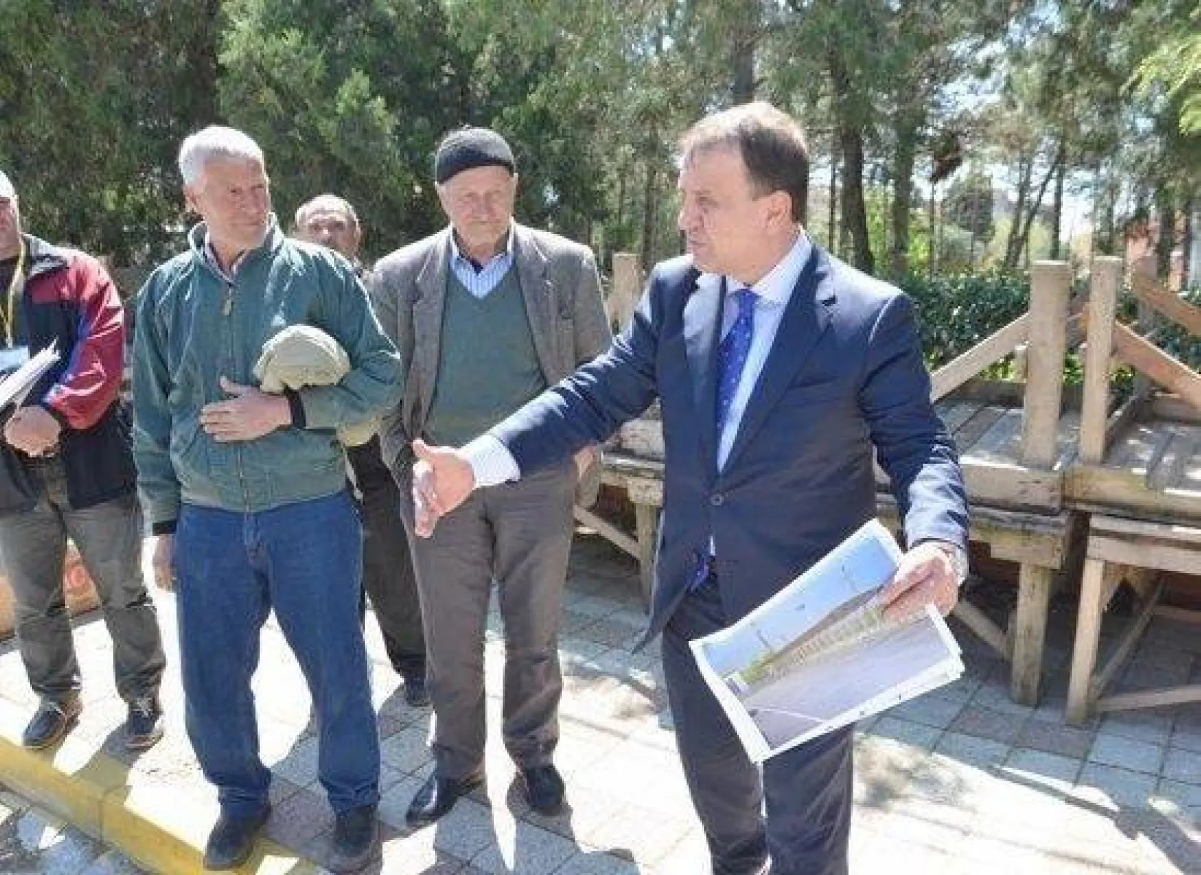 Işıklar Değirmenköy Pazarını Ziyaret Etti